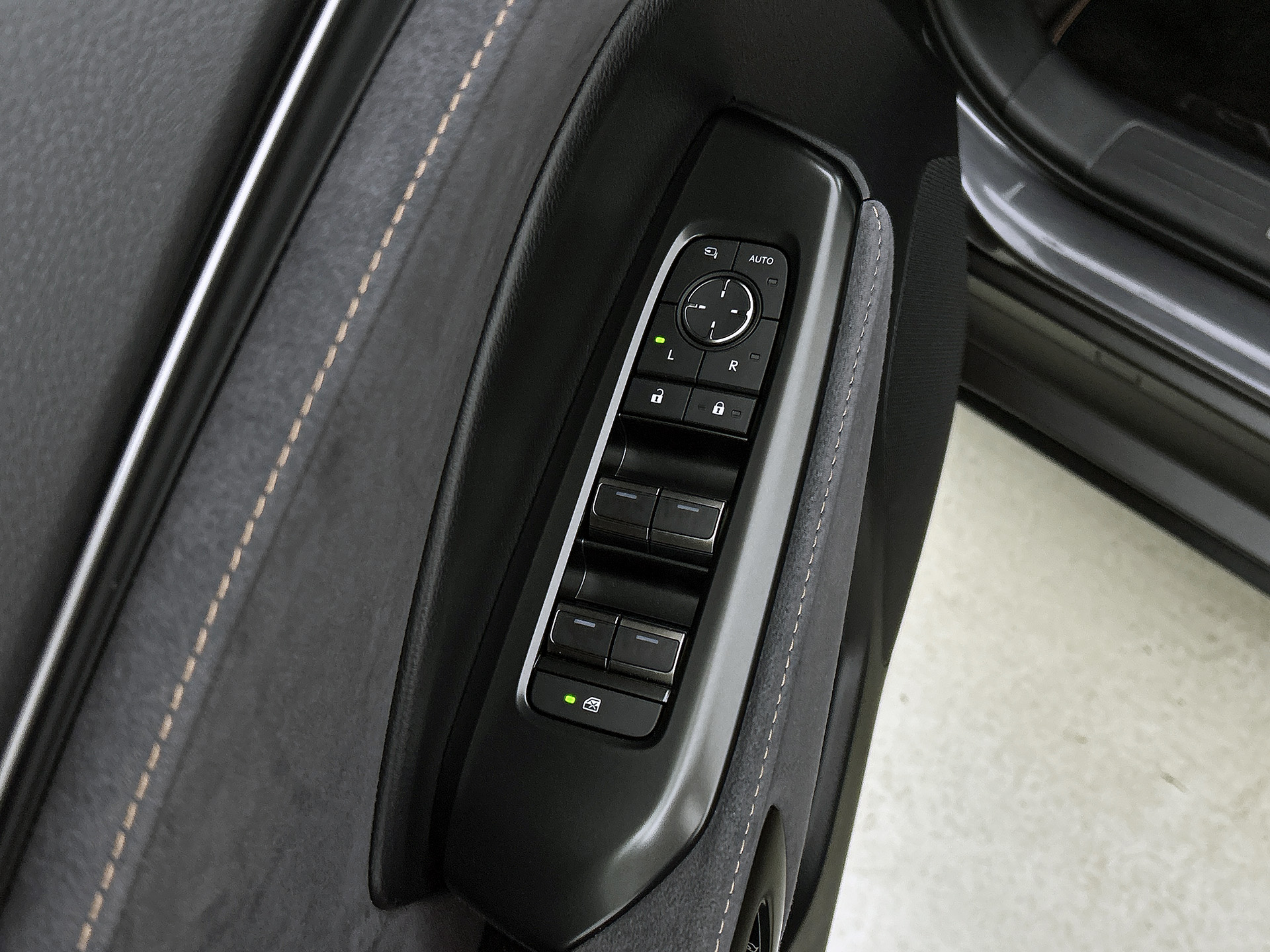 Foto van Lexus Lexus LBX