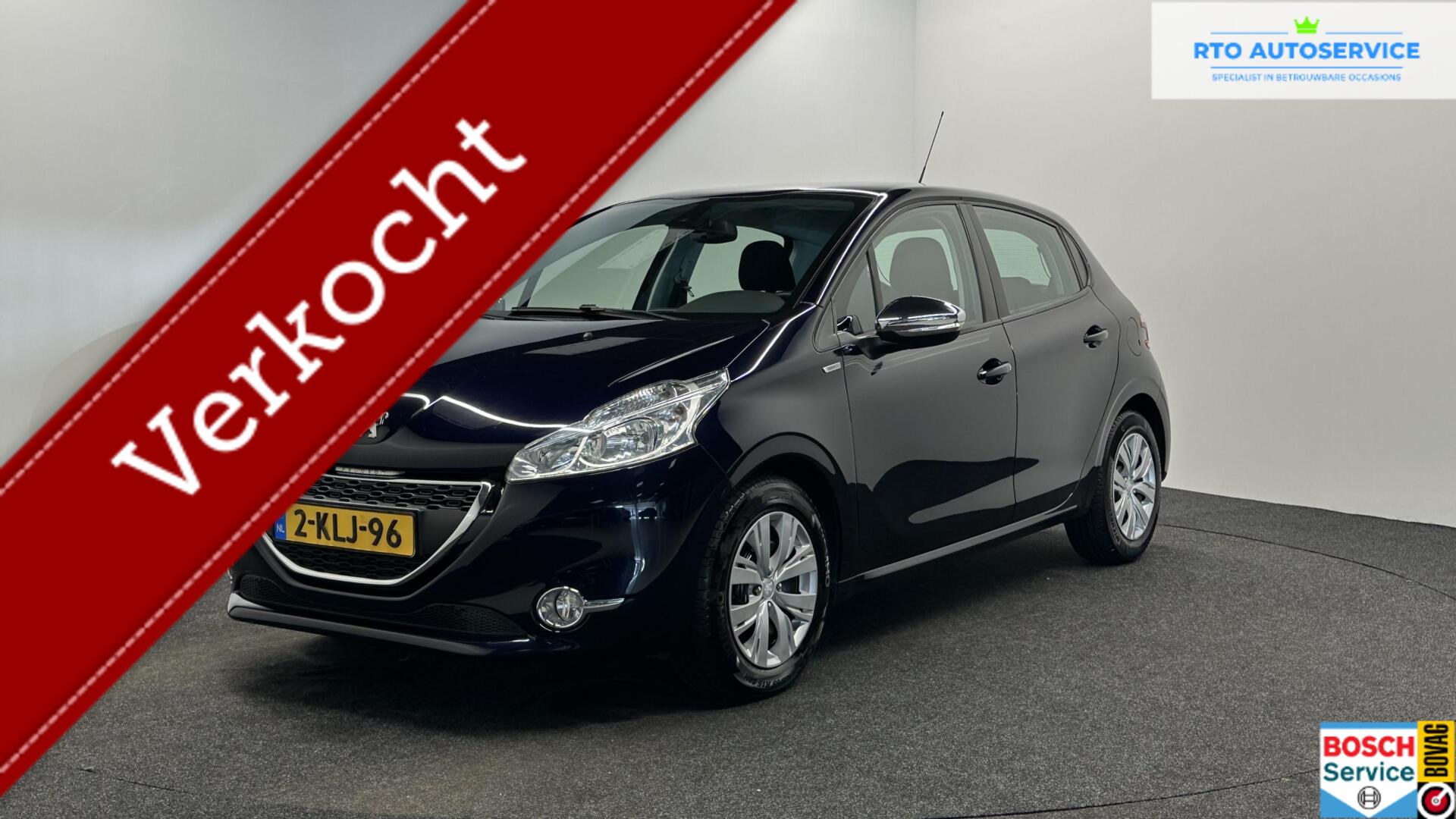 Peugeot 208 1.2 VTi Blue Lease Executive AIRCO CRUISE 2013 - voorkant