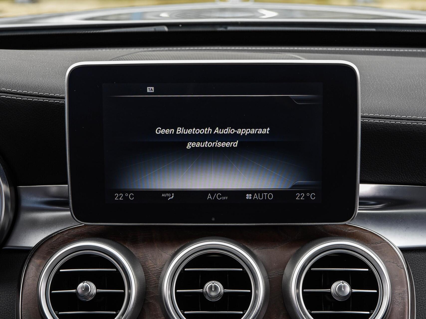 Foto van Mercedes-Benz C 200