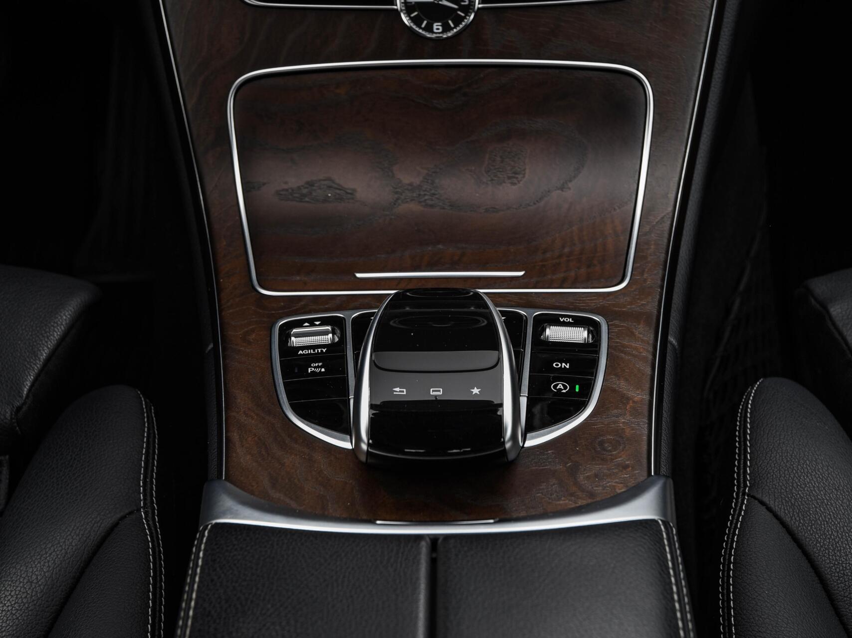 Foto van Mercedes-Benz C 200