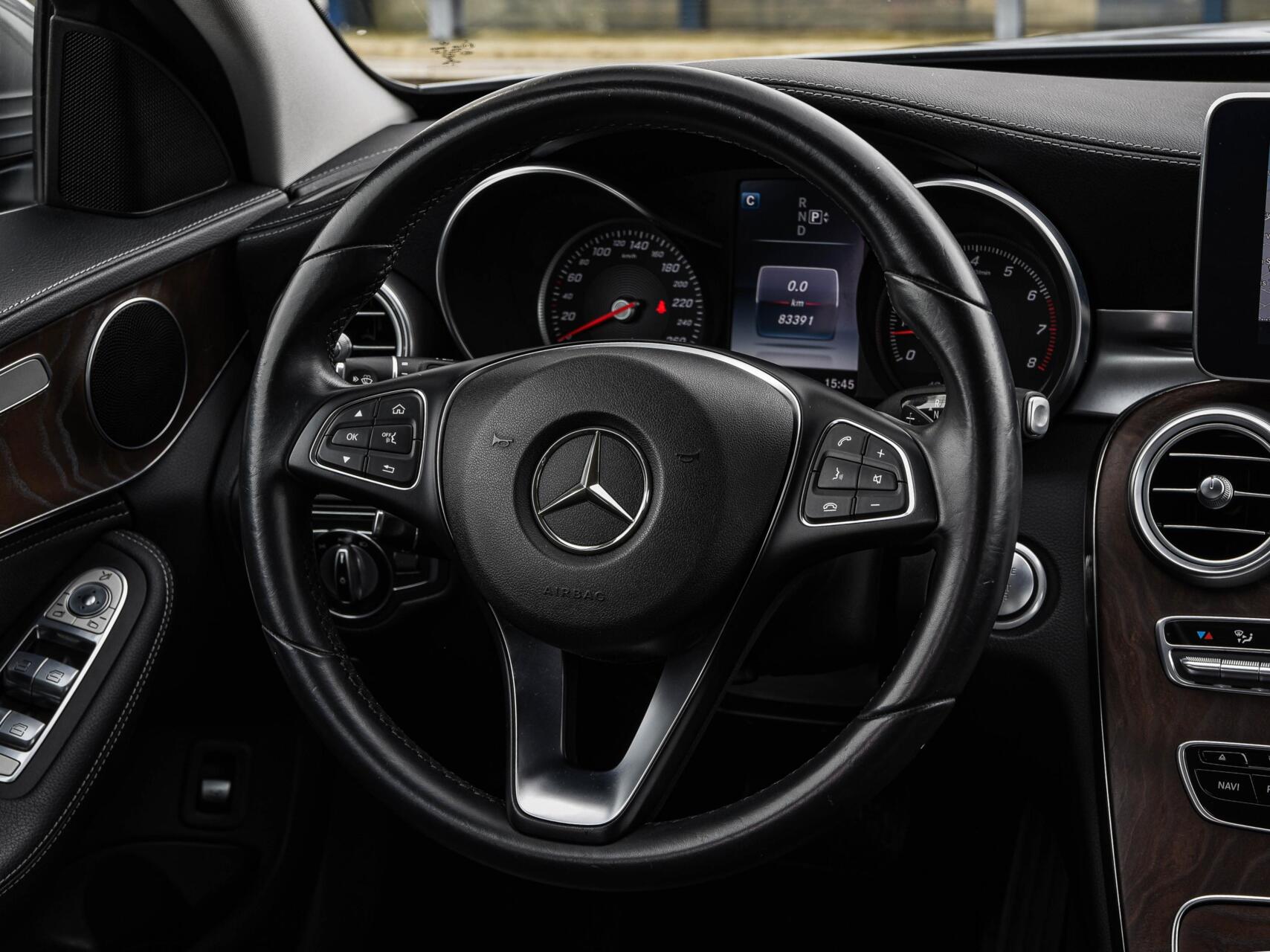 Foto van Mercedes-Benz C 200