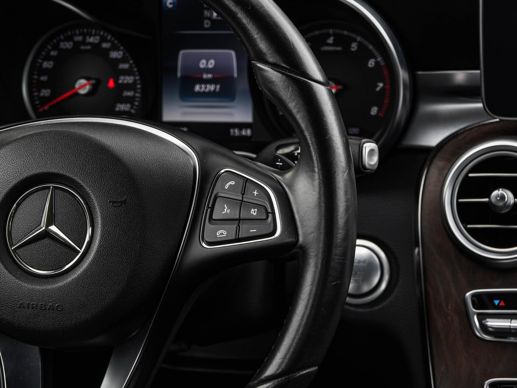 Foto van Mercedes-Benz C 200
