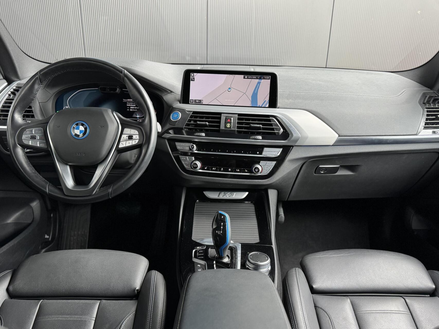 Foto van BMW Ix3