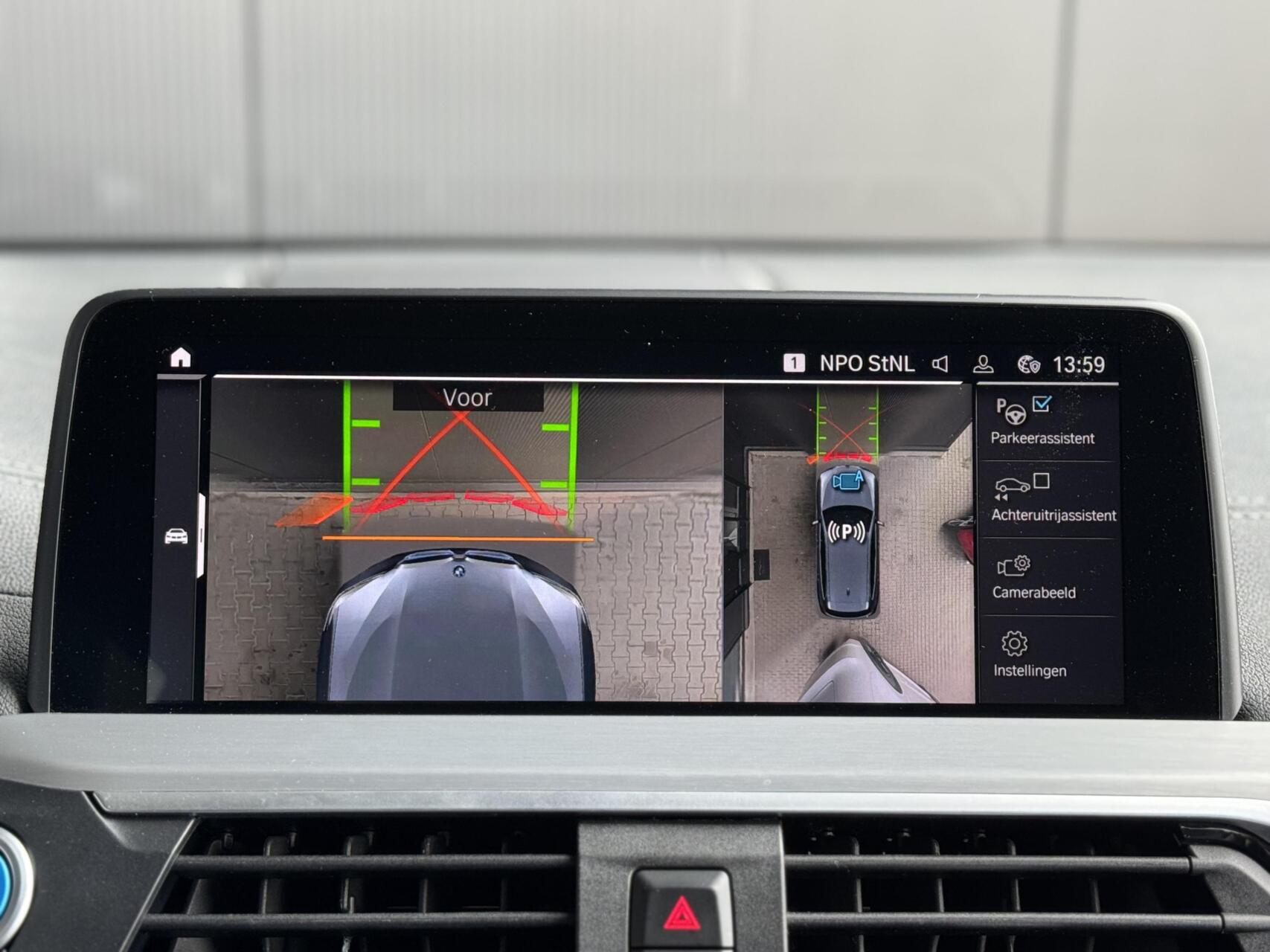 Foto van BMW Ix3