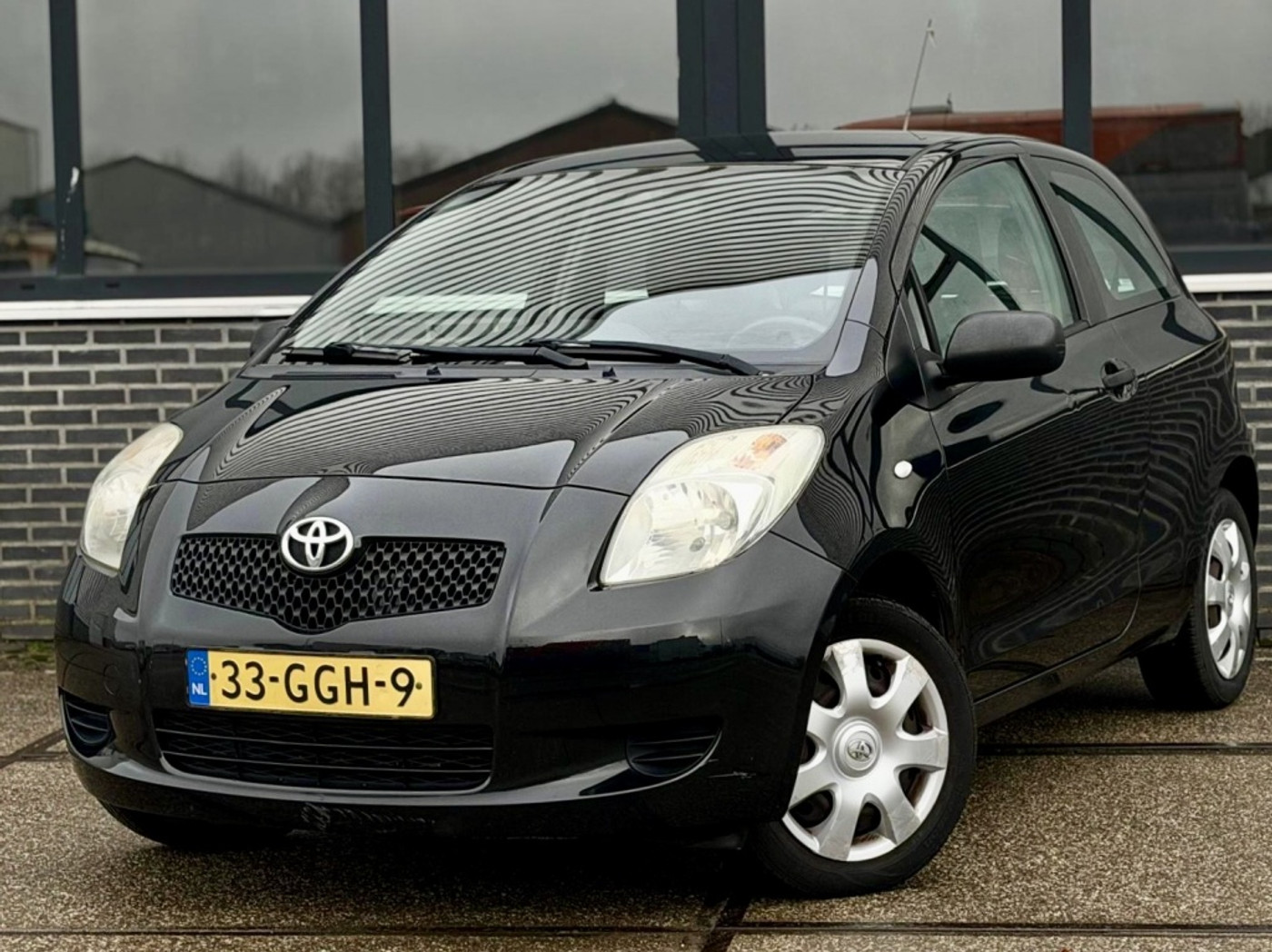 Toyota Toyota Yaris 1.0 VVTi |Airco |Nieuwe APK |Stuurbkr | 2008 - voorkant