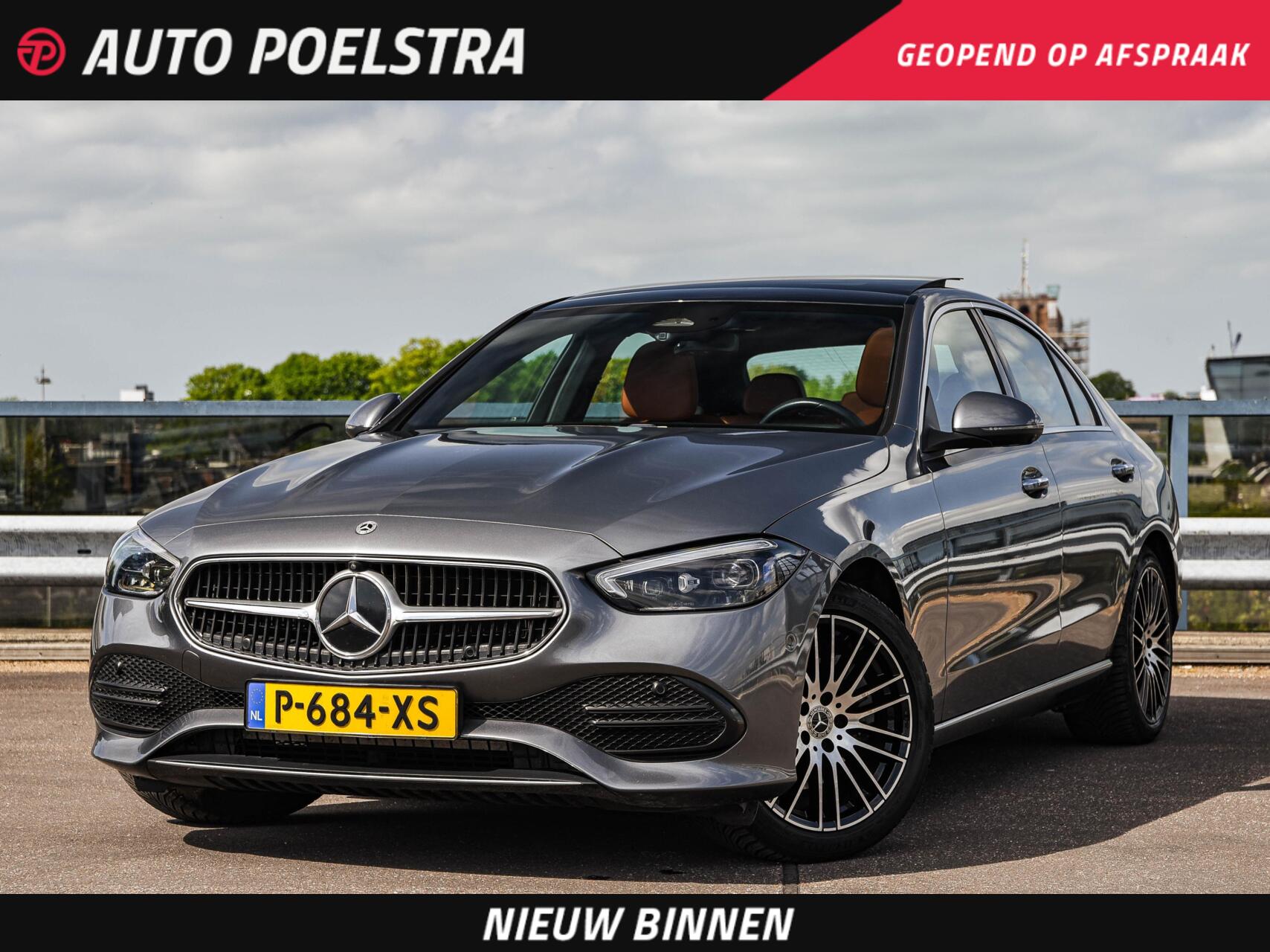 Mercedes-Benz C 200 4Matic 200 4MATIC 204 PK Luxury Line | Panoramadak | Trekhaak | Digital Light | 360 Camera | Leder | Memory | Sfeerverlichting | Keyless | ACC | Stoelverwarming | 18" | Dealeronderhouden 2022 - voorkant
