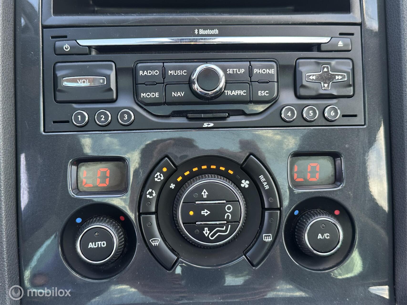 Foto van Peugeot 5008