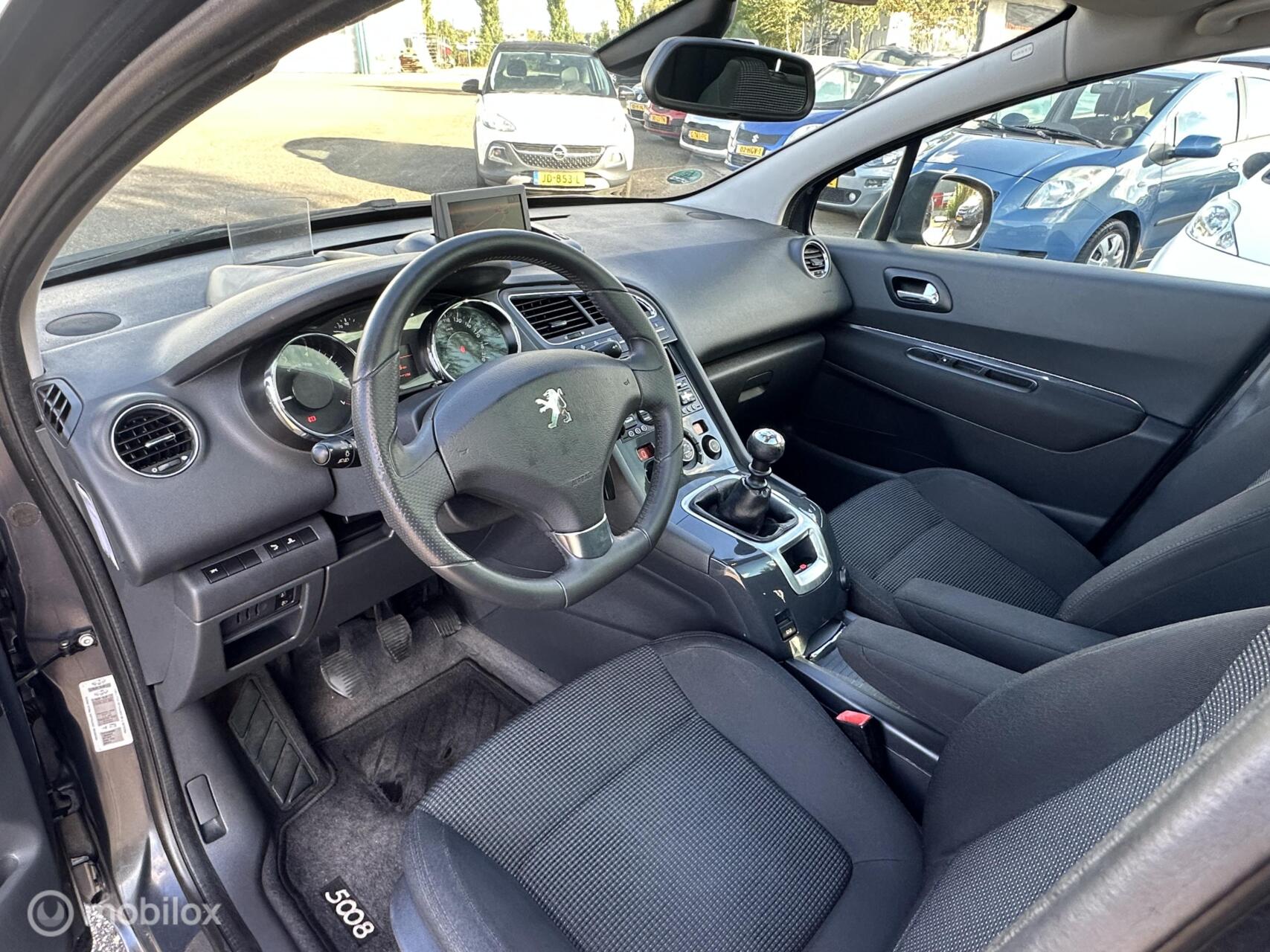 Foto van Peugeot 5008