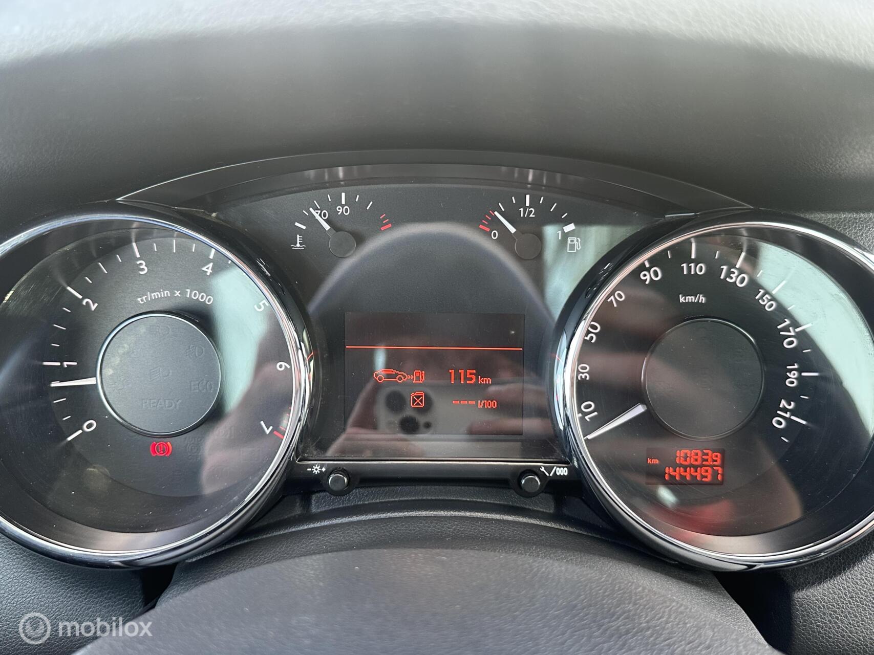 Foto van Peugeot 5008