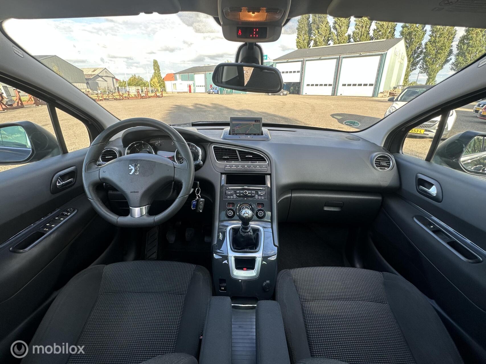 Foto van Peugeot 5008