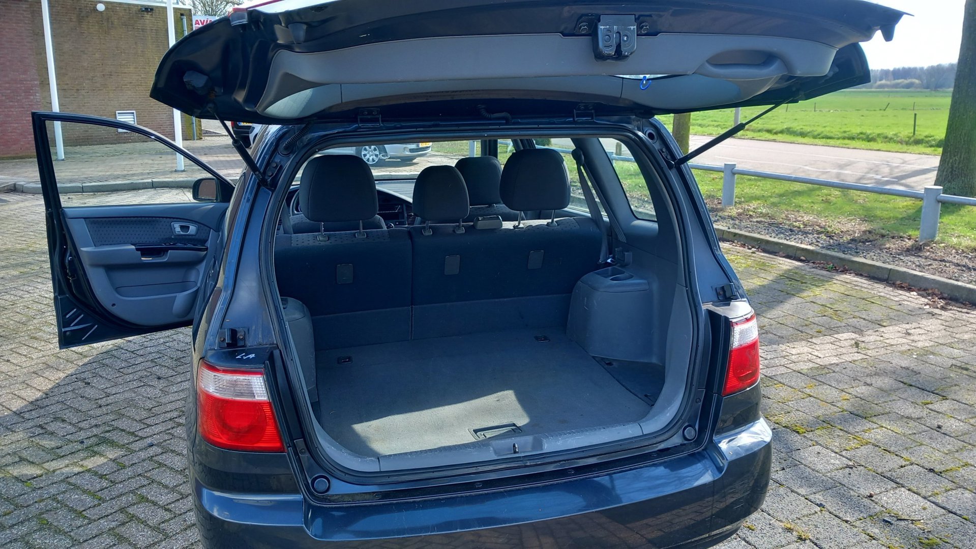 Foto van Kia Kia Carens