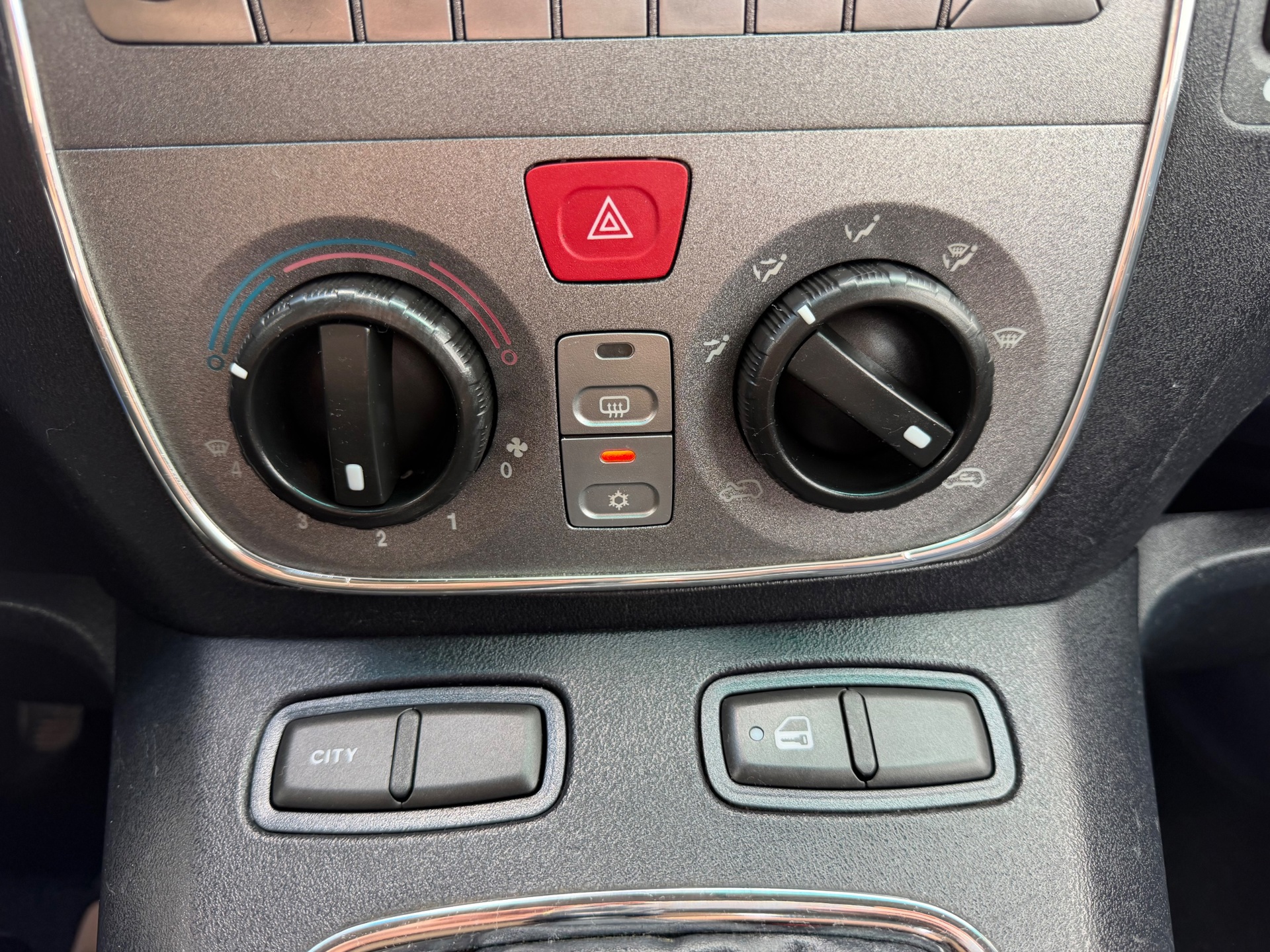 Foto van Lancia Lancia Musa