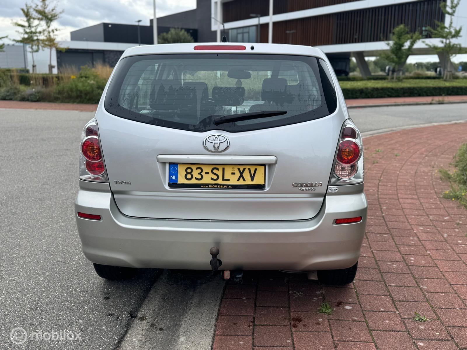 Foto van Toyota Toyota Corolla Verso