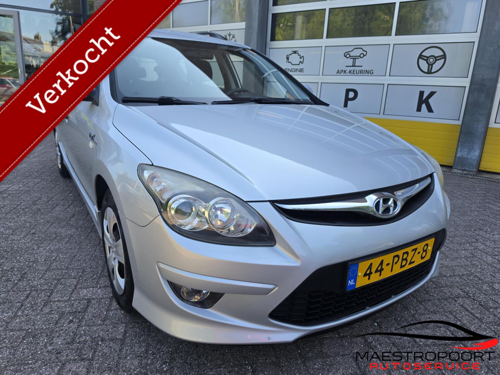 Hyundai I 30cw 1.4i i-Drive Cool 2011 - voorkant