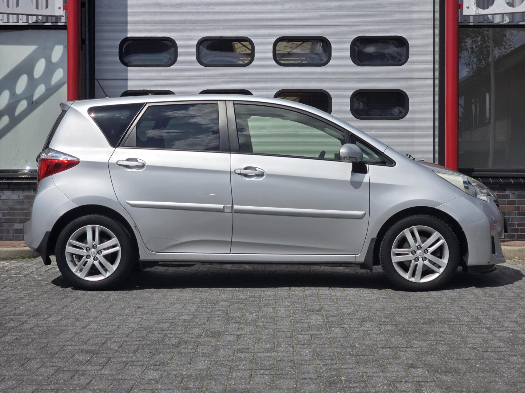 Foto van Toyota Toyota Verso-s