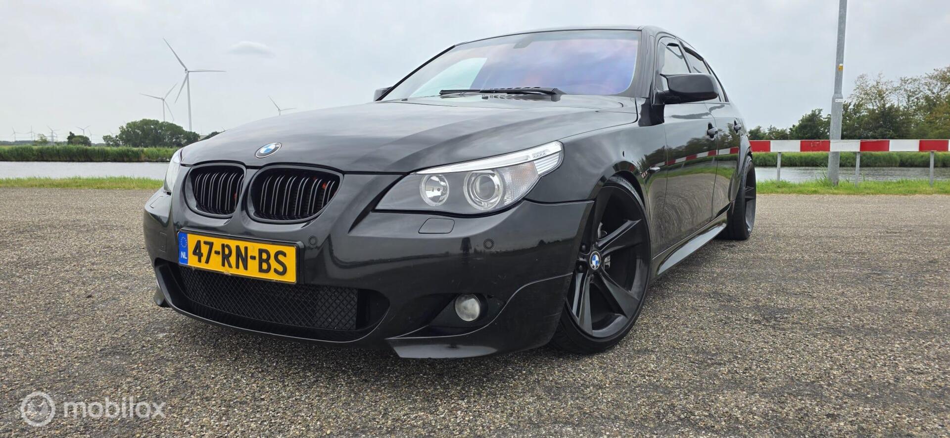 BMW 5er Reihe 530d Executive, M-Pakket, Style 128 !! 2004 - voorkant
