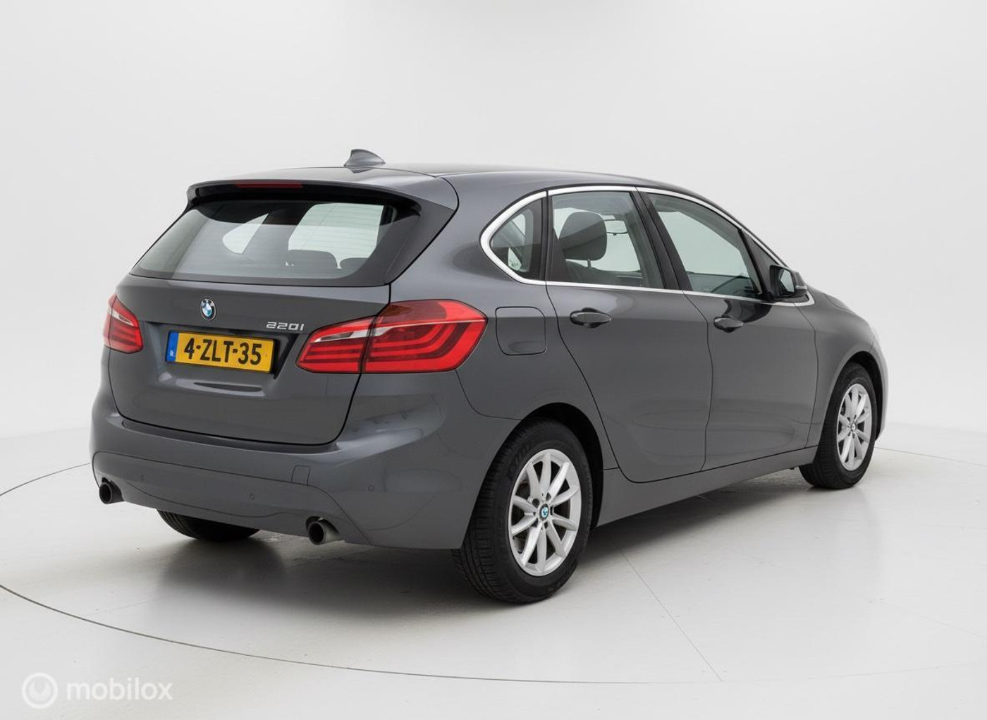 Foto van BMW 220i Active Tourer