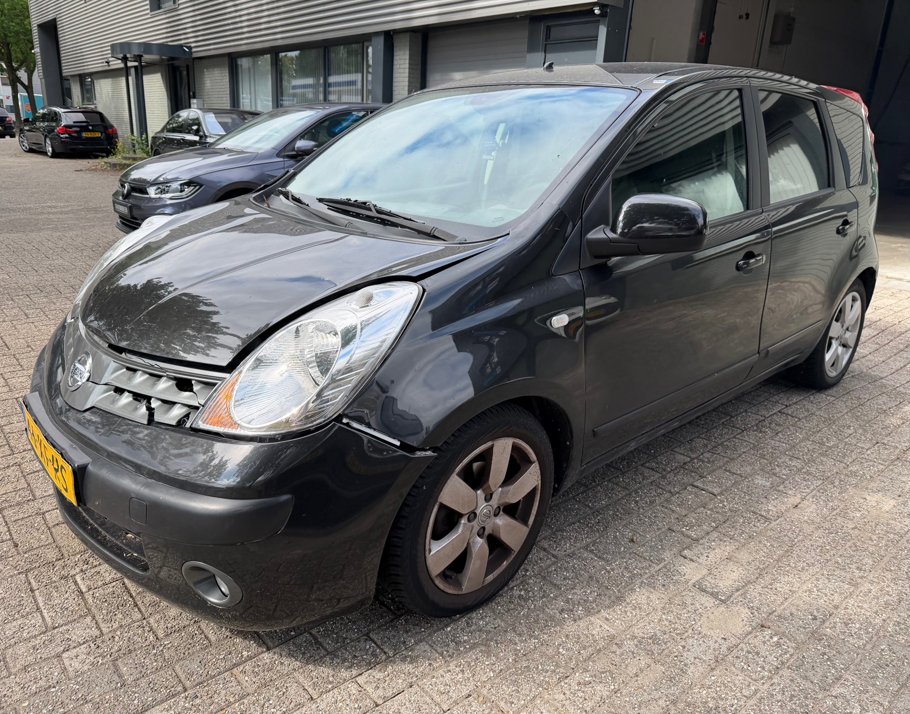 Nissan Note 1.6 First Note 2007 - voorkant