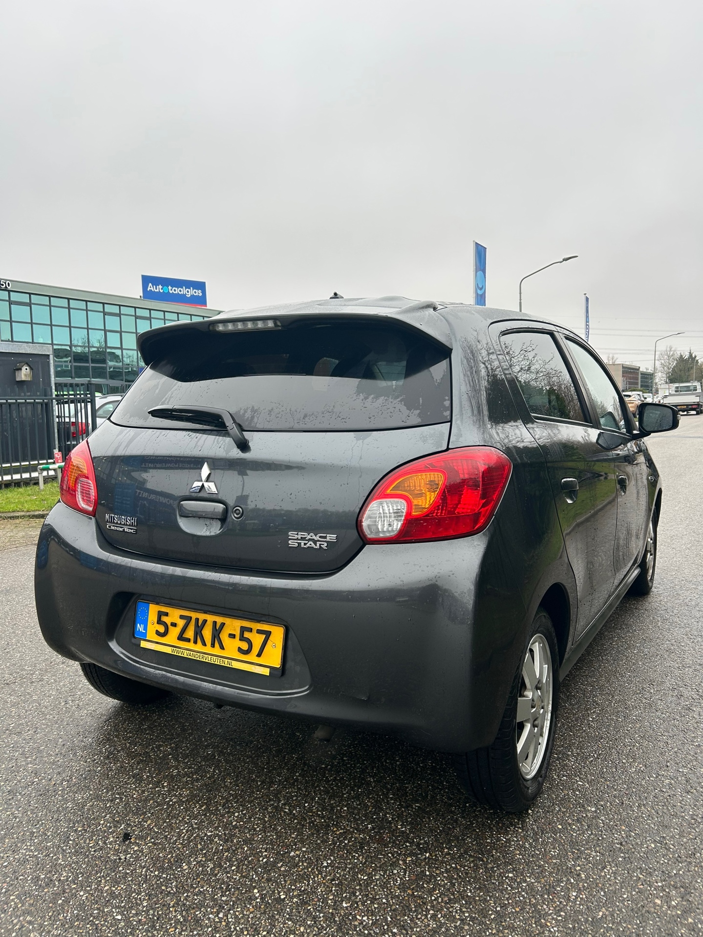 Foto van Mitsubishi Mitsubishi Space Star