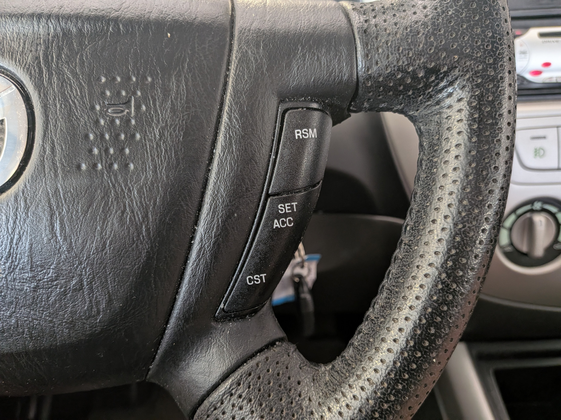 Foto van Mazda Mazda Tribute