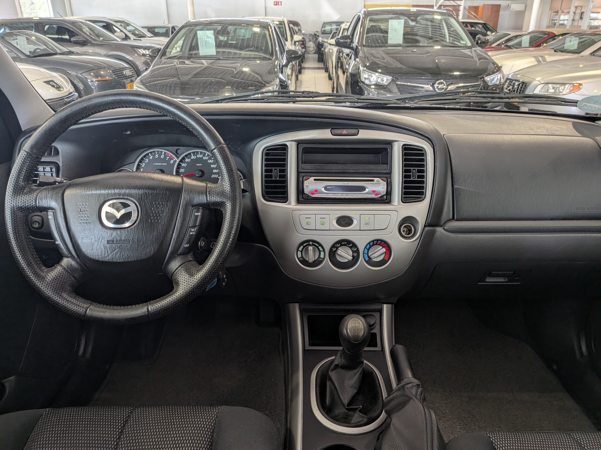 Foto van Mazda Mazda Tribute