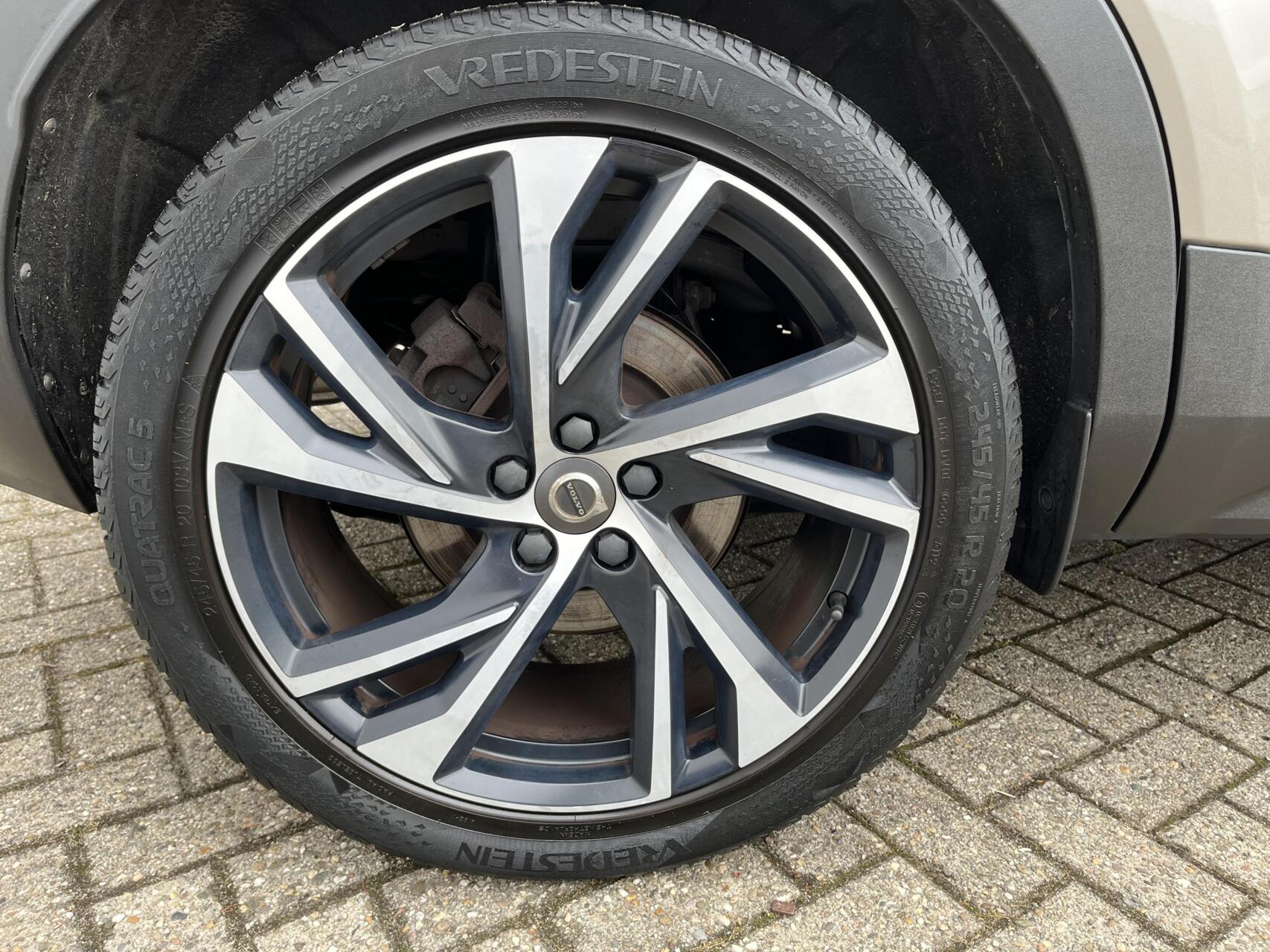 Foto van Volvo XC40 T5 Twin Engine