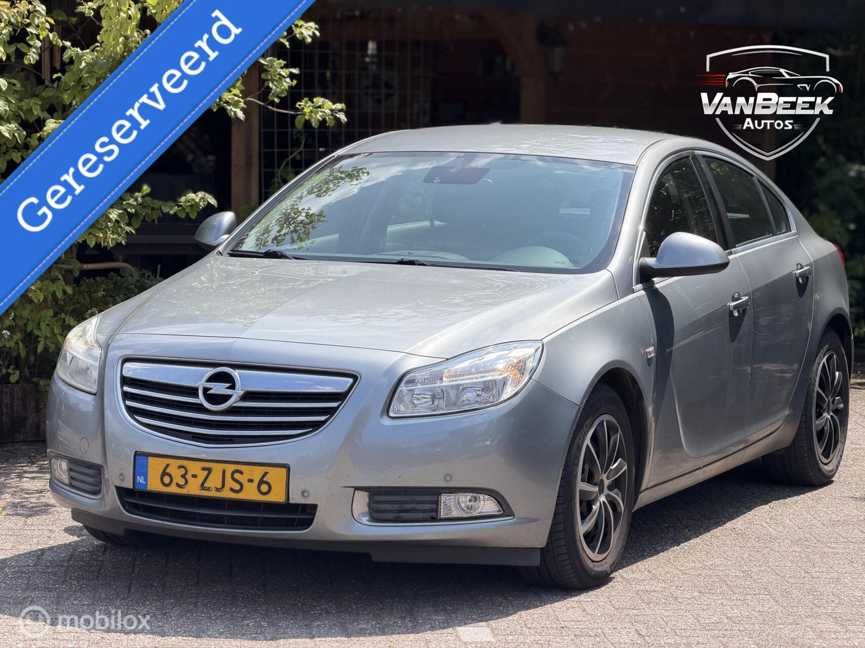 Opel Insignia Limousine HB 1.4 Turbo EcoFLEX Cosmo 2012 - voorkant