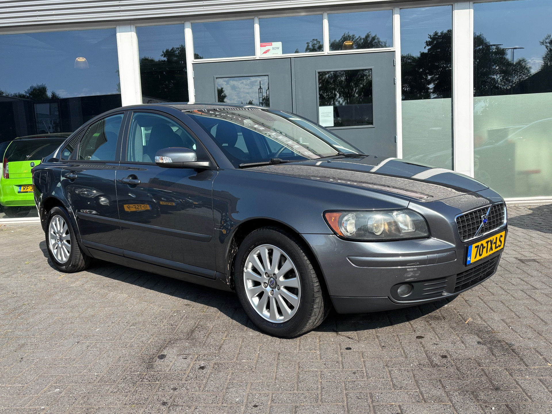 Volvo S40 2.4 Edition I Automaat / Airco / Cruise control / L.m Velgen 2007 - voorkant