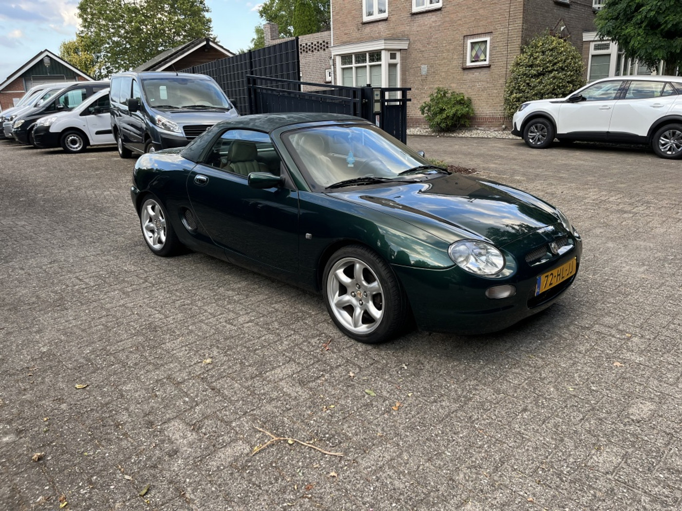 Foto van MG MGF