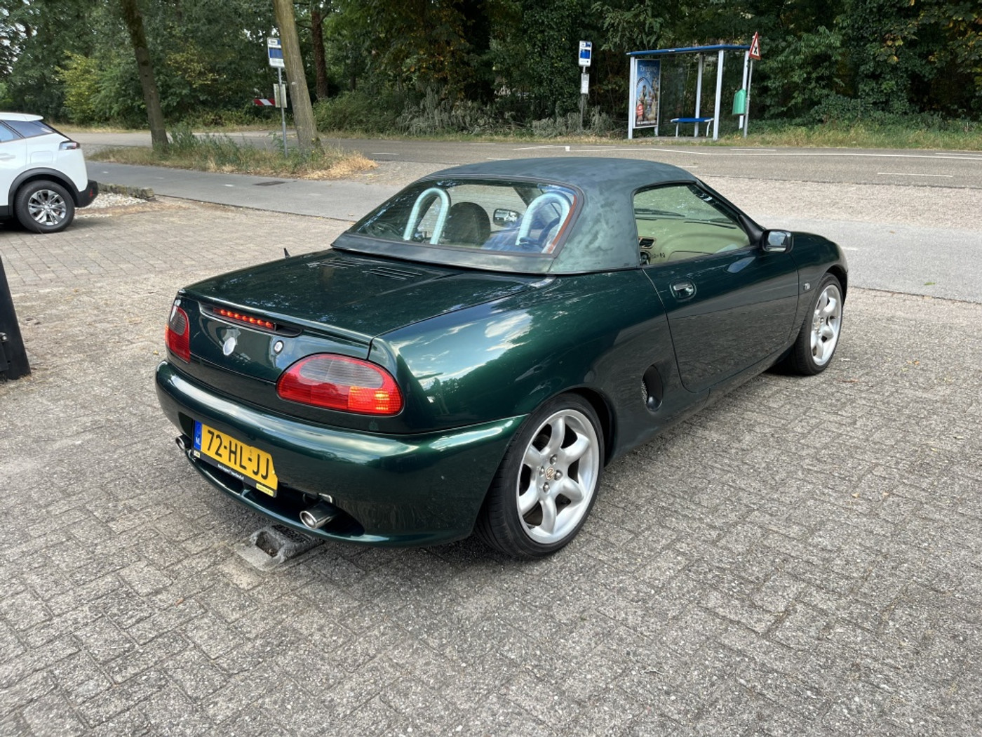 Foto van MG MGF