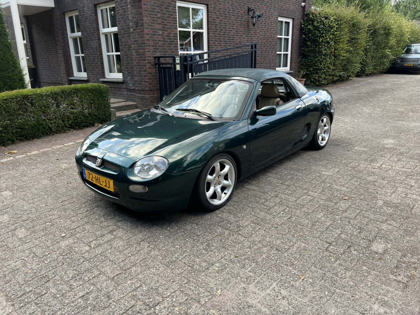 MG MGF CABRIO 2001 - voorkant