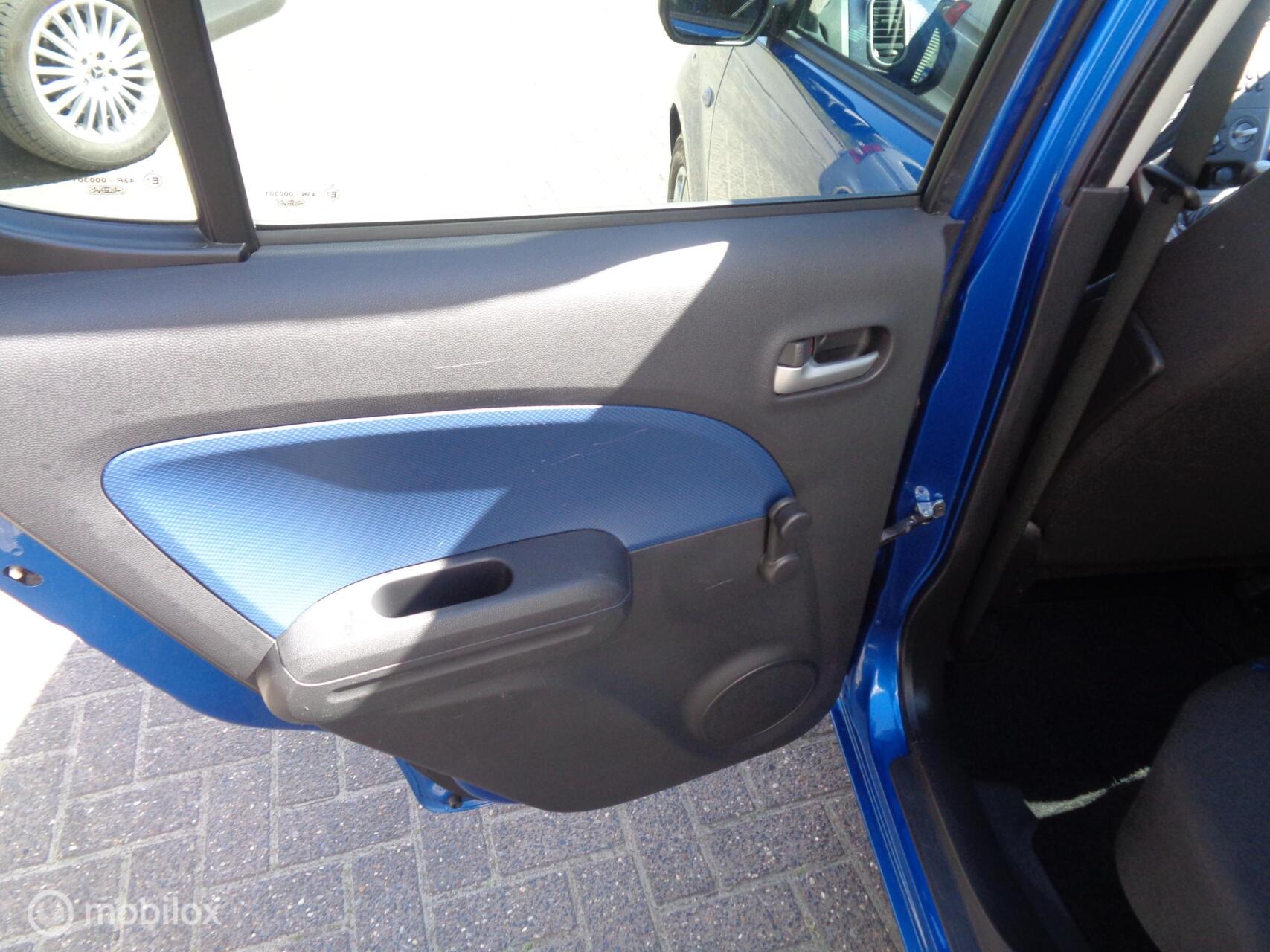 Foto van Opel Agila