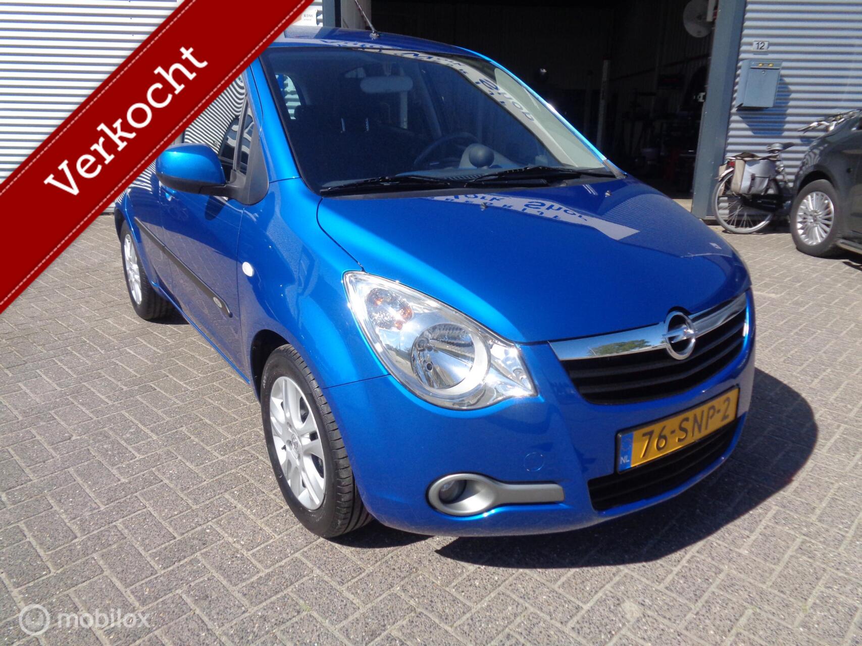 Foto van Opel Agila