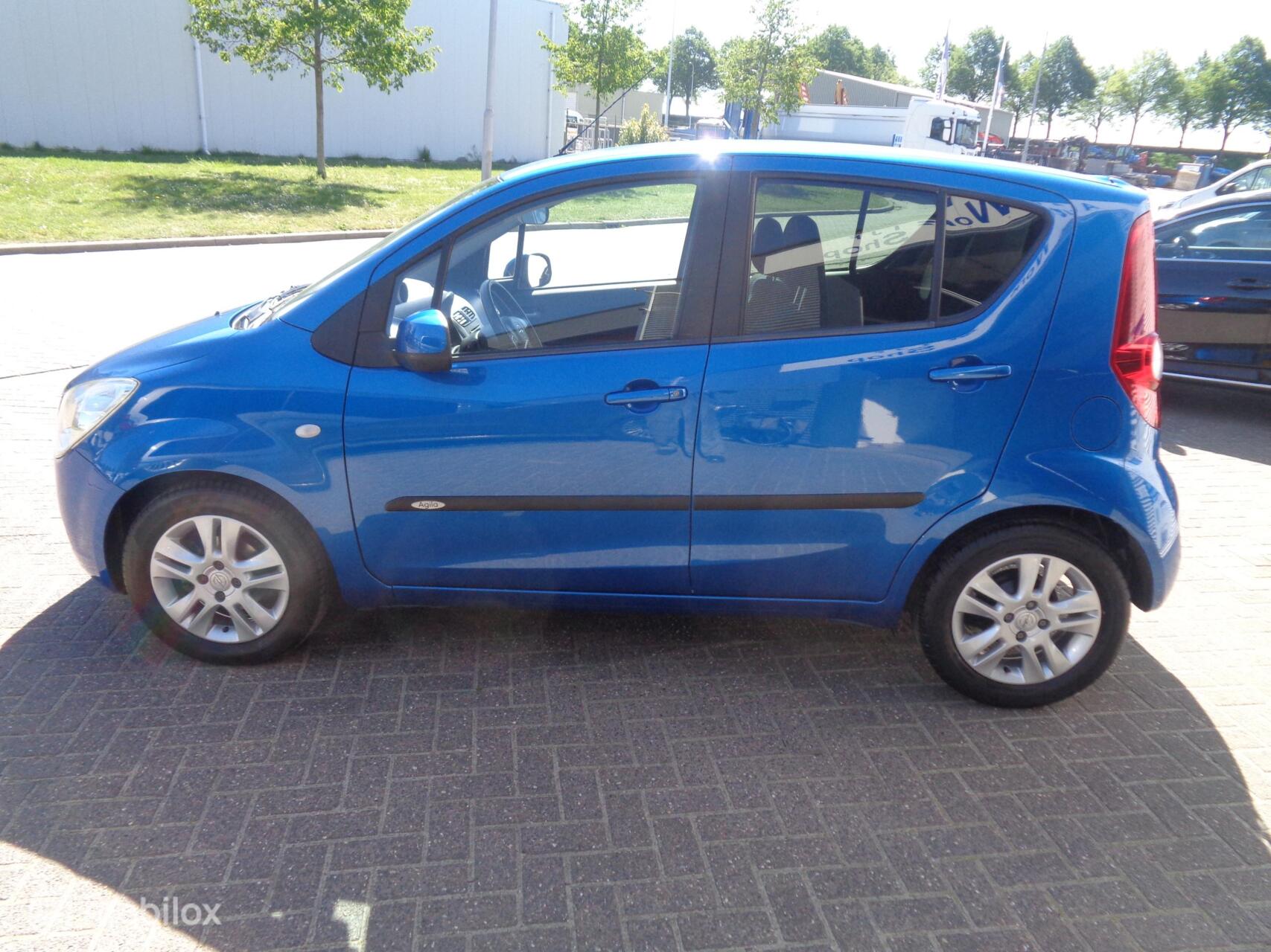 Foto van Opel Agila