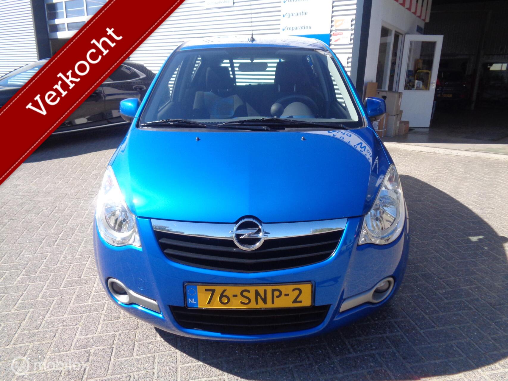 Foto van Opel Agila