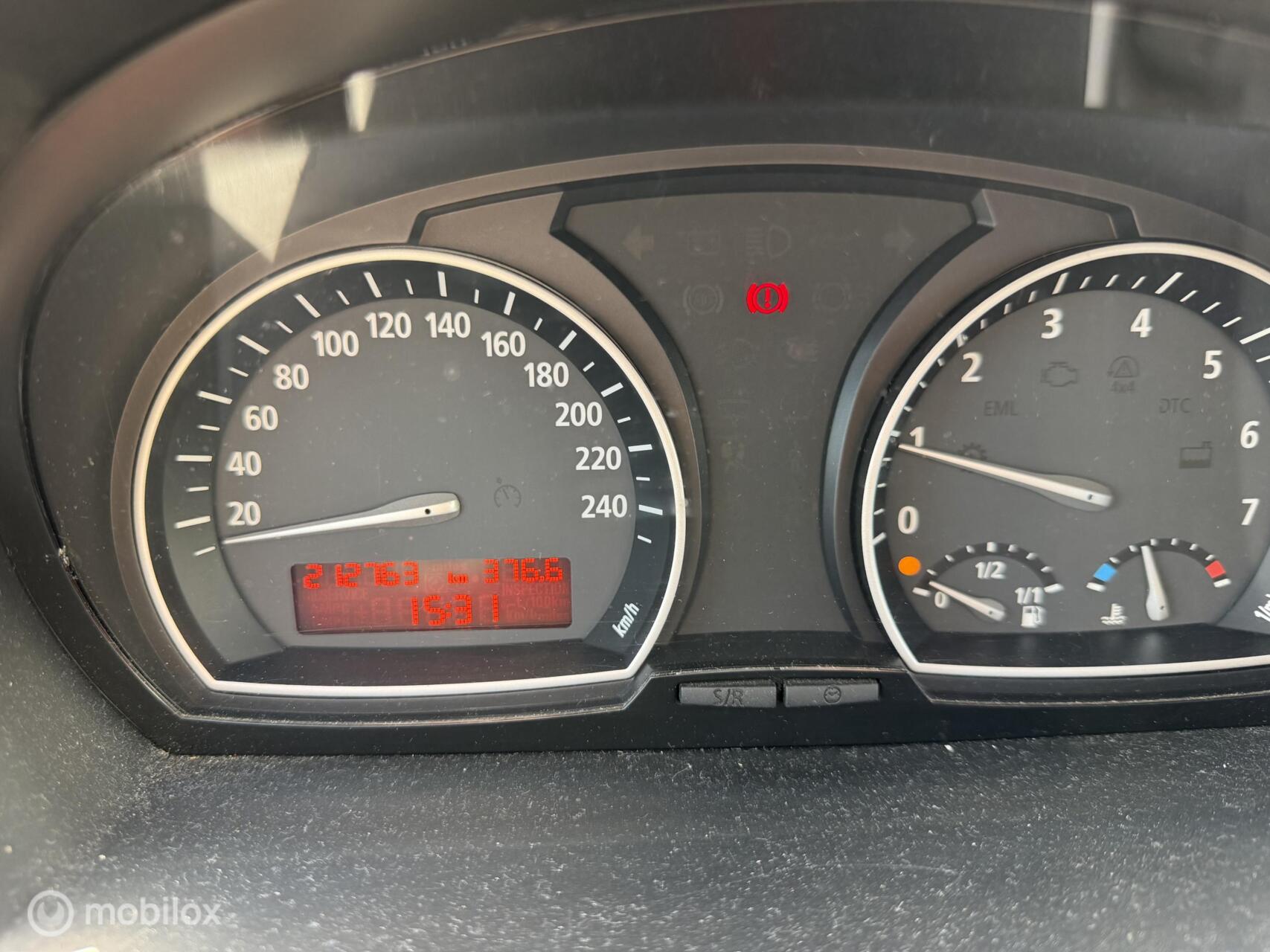 Foto van BMW X3 2.0i