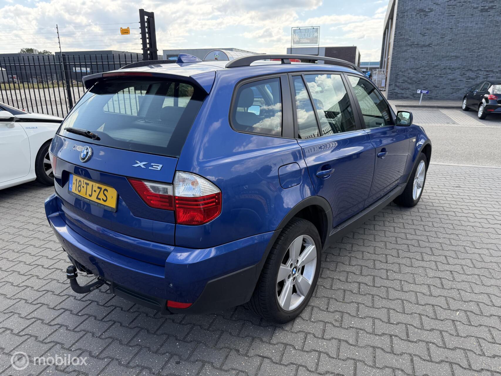 Foto van BMW X3 2.0i
