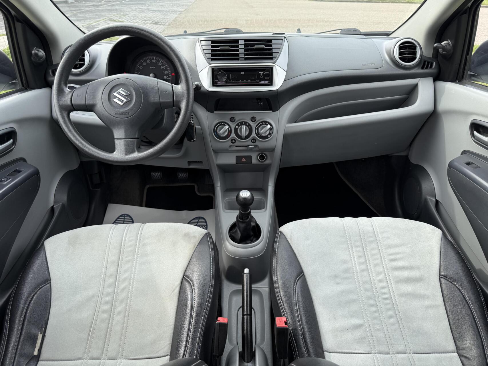 Foto van Suzuki Alto