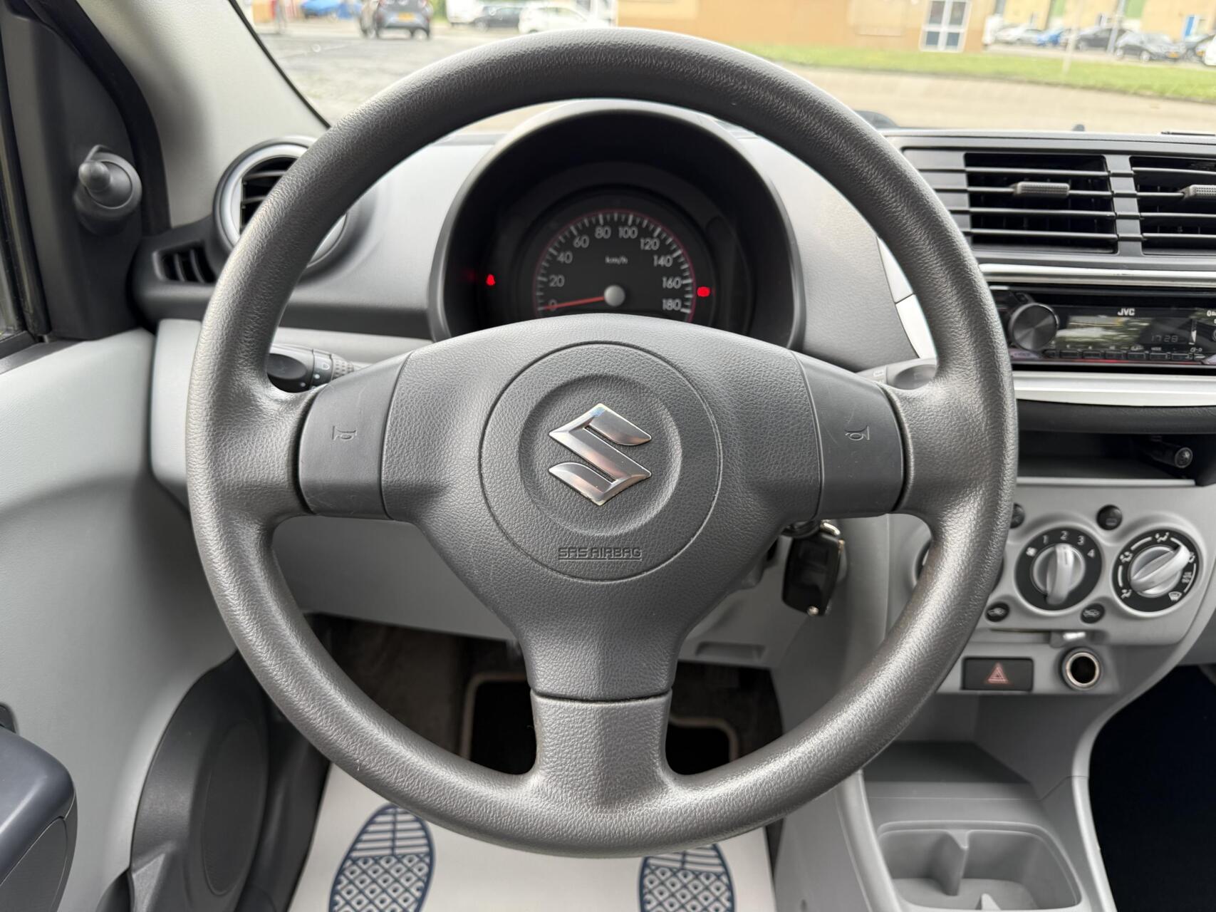 Foto van Suzuki Alto