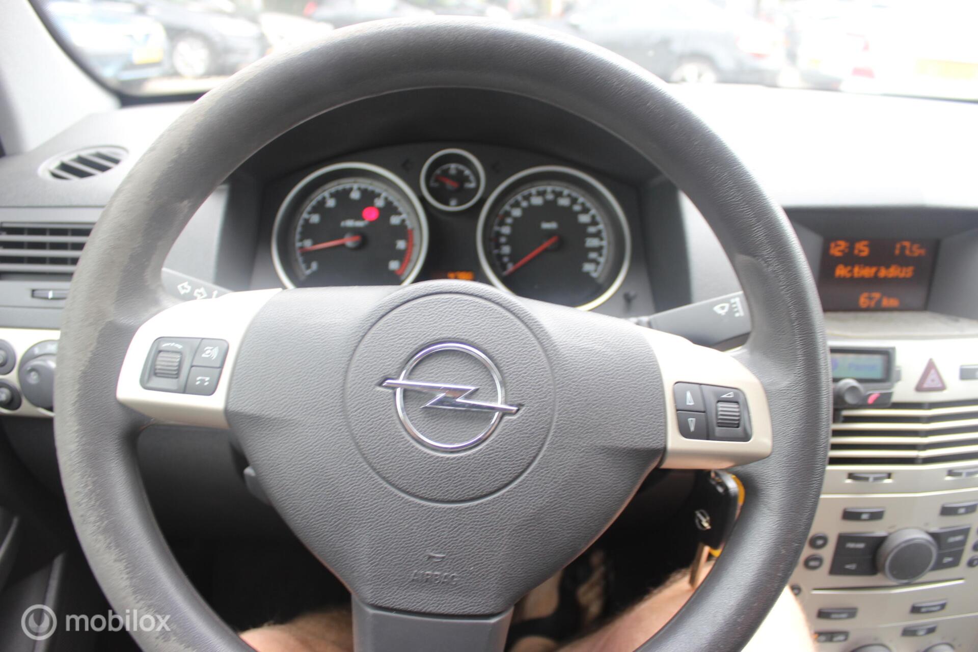 Foto van Opel Astra