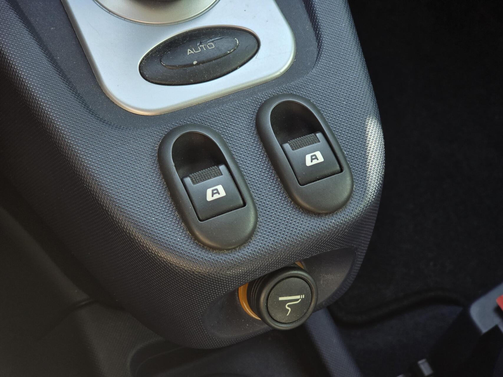 Foto van Peugeot 1007