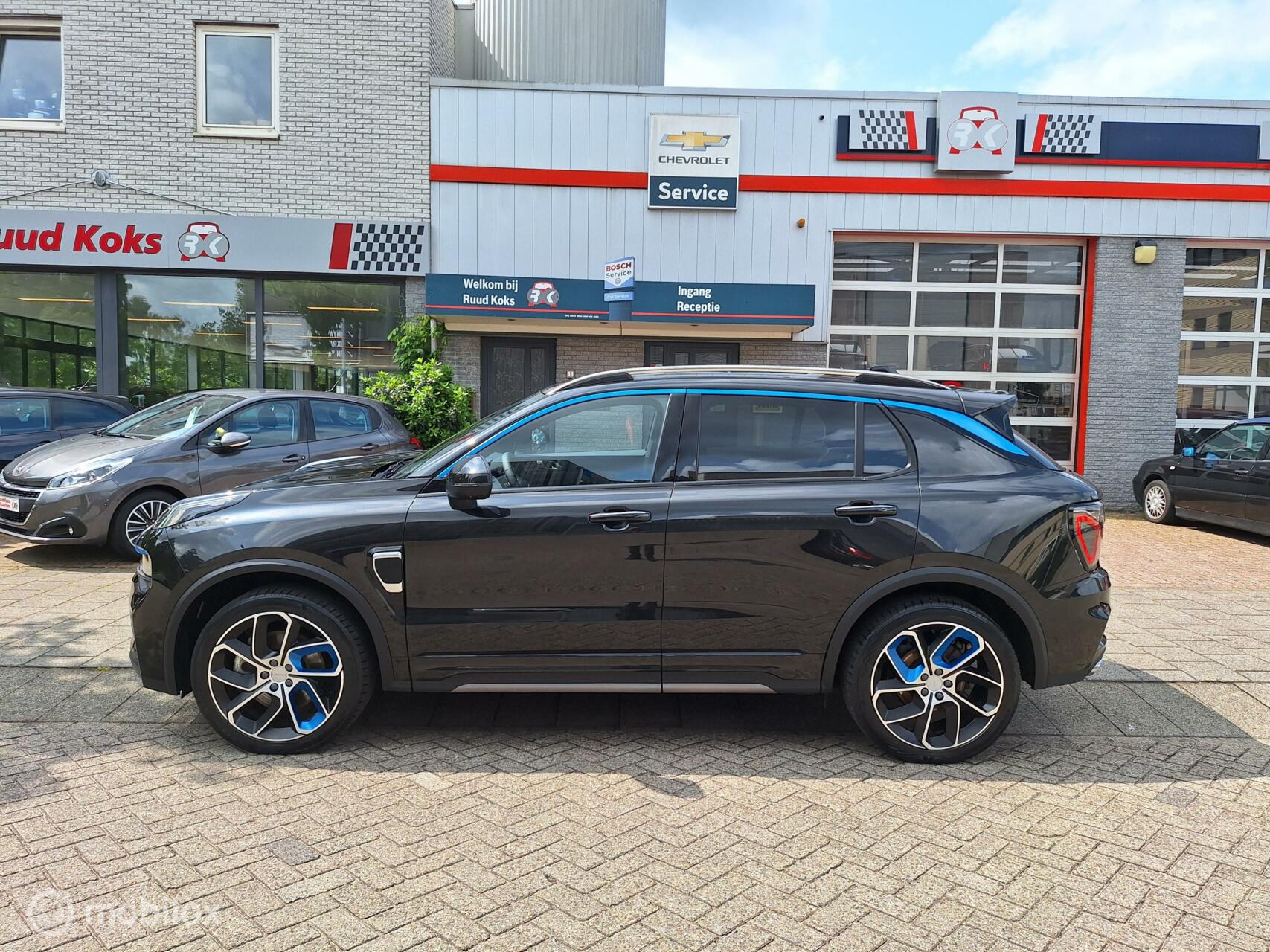 Foto van LYNK & Co 01