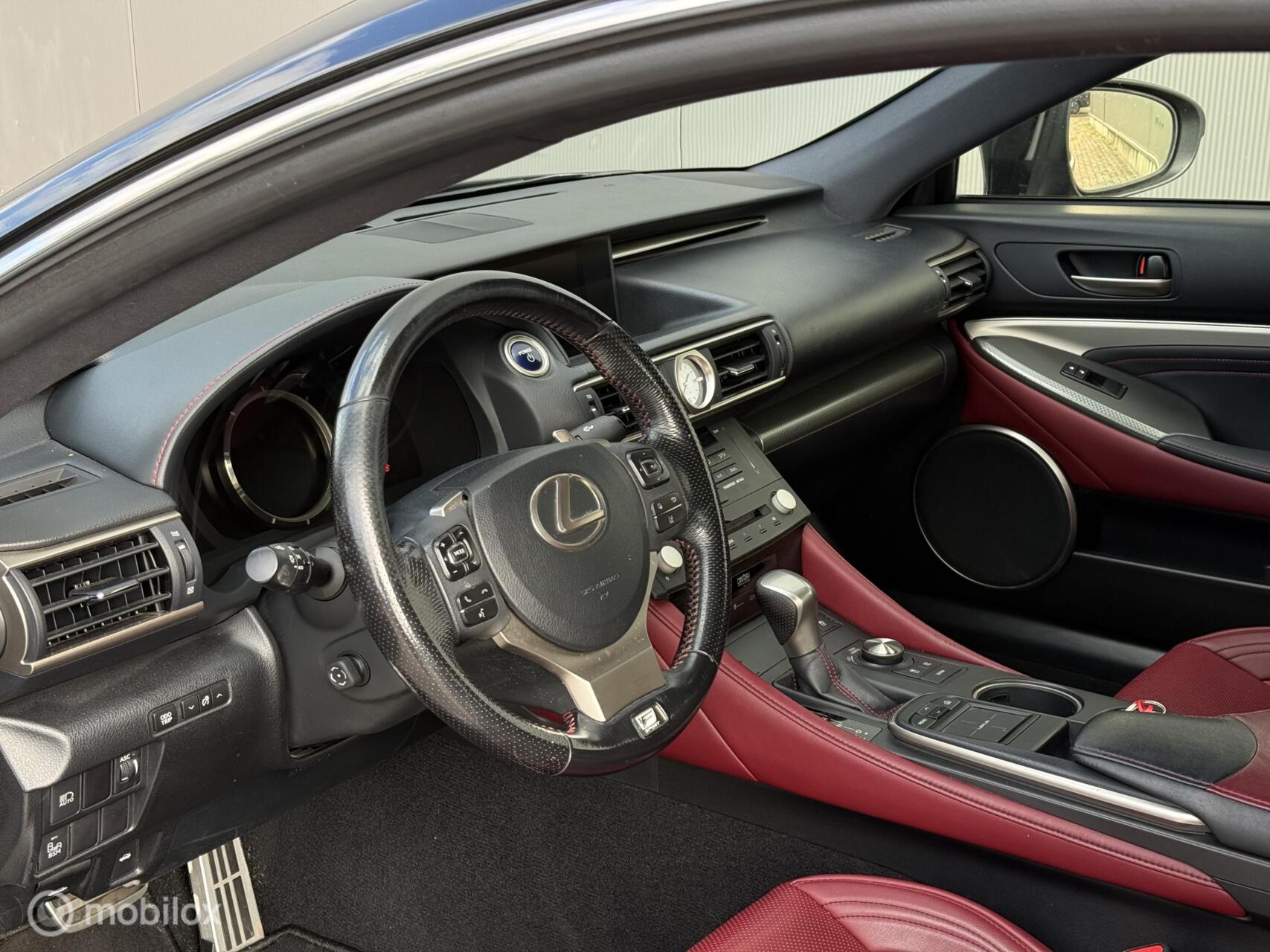 Foto van Lexus Lexus Rc300h