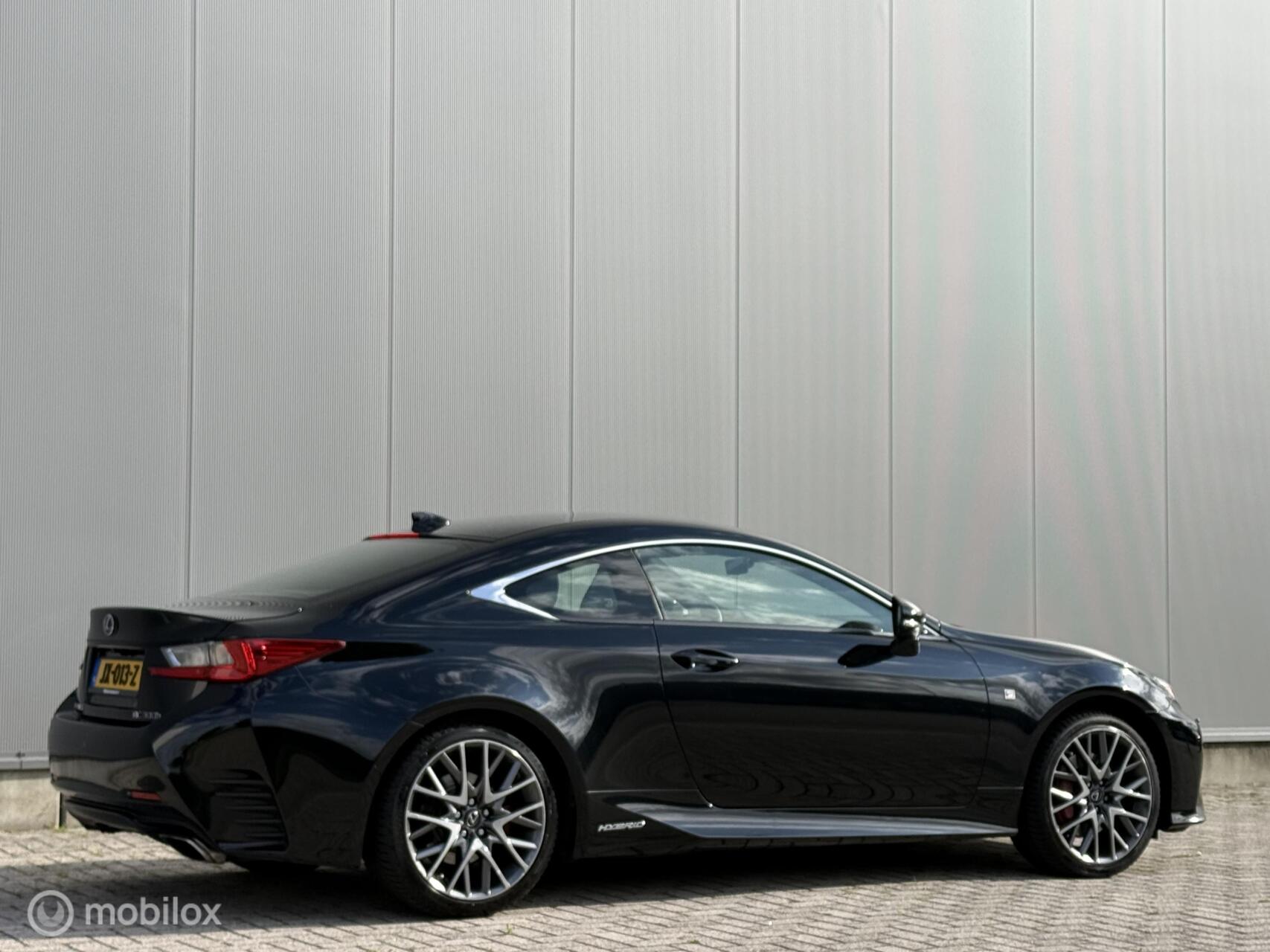 Foto van Lexus Lexus Rc300h