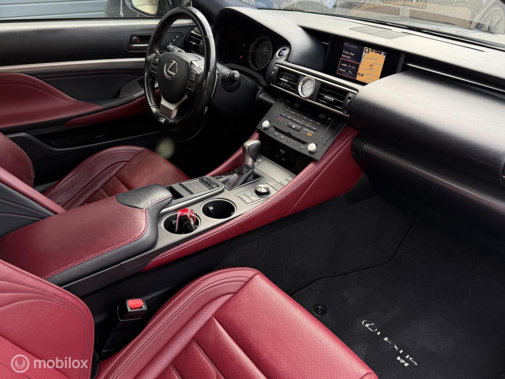 Foto van Lexus Lexus Rc300h