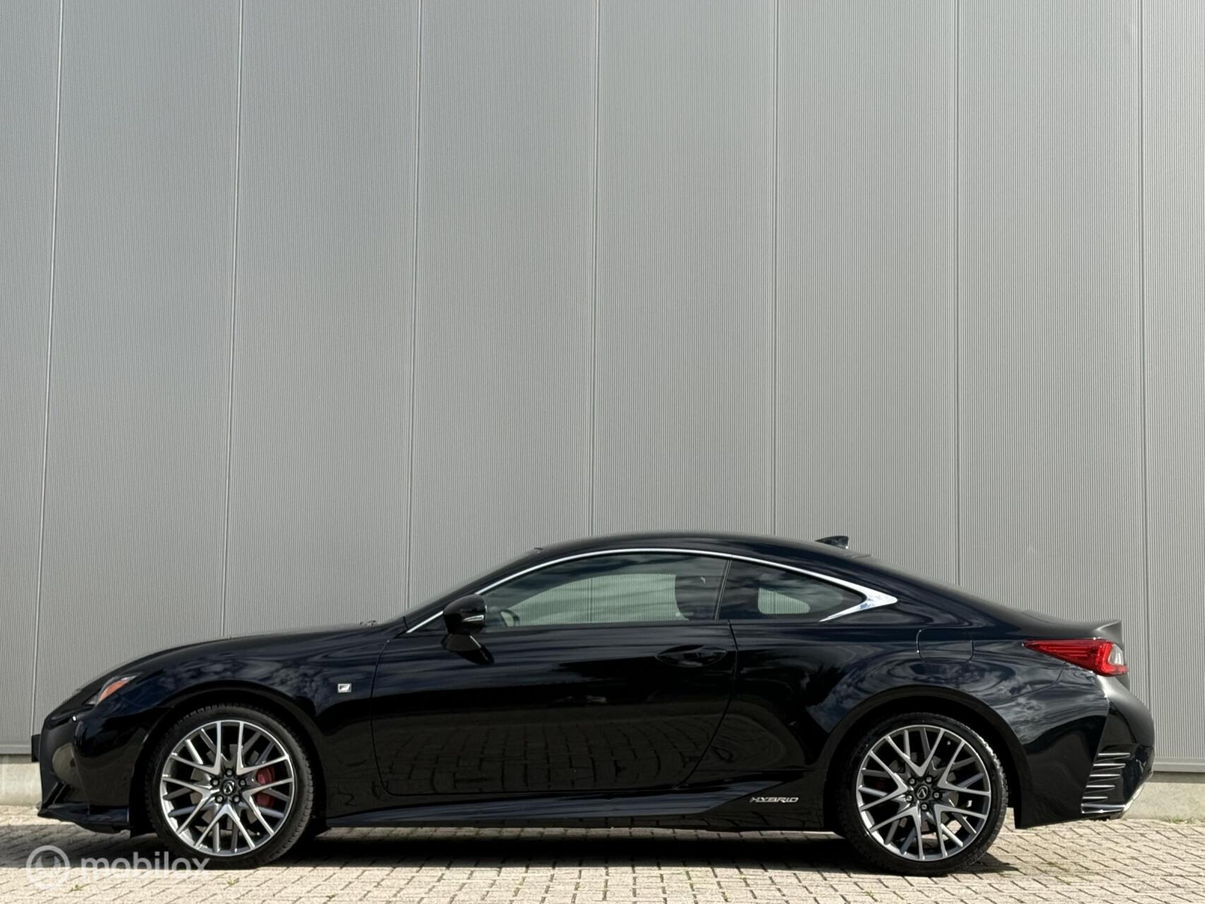 Foto van Lexus Lexus Rc300h