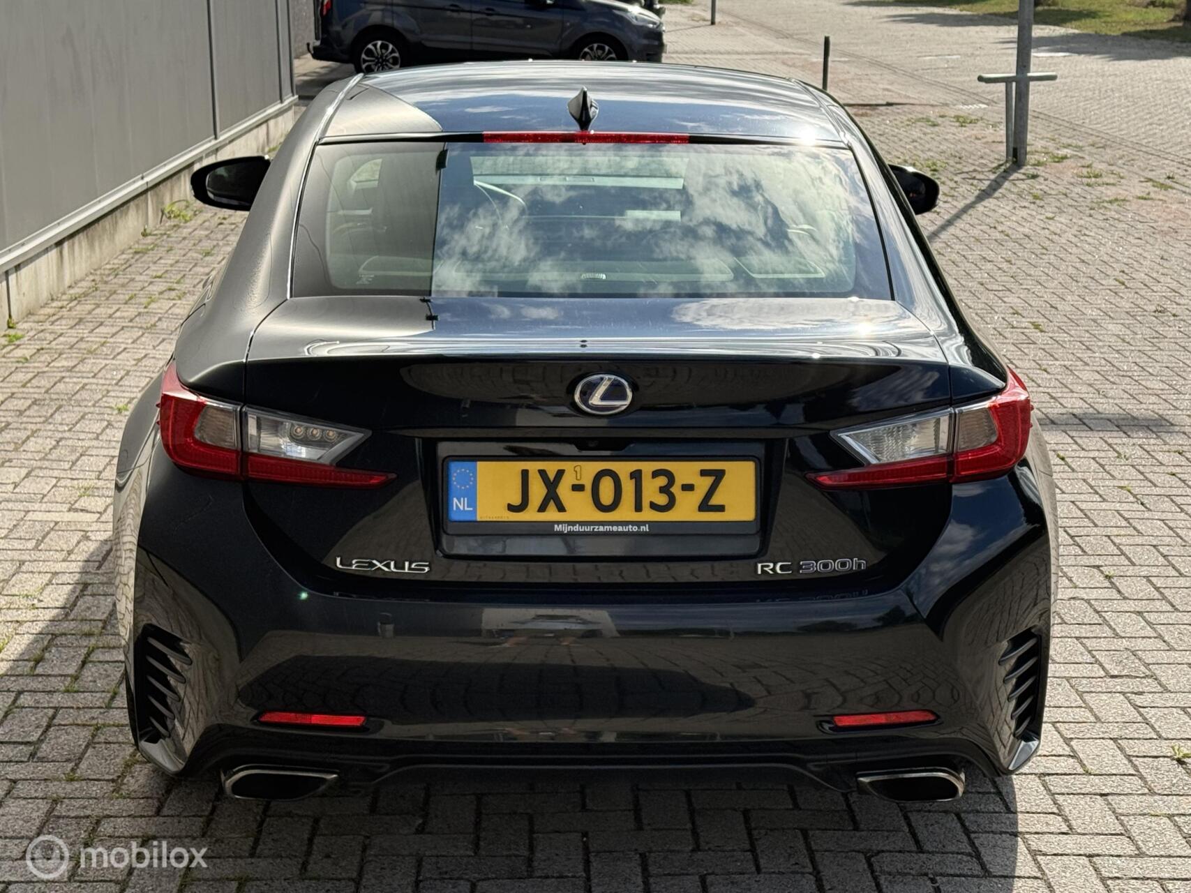 Foto van Lexus Lexus Rc300h