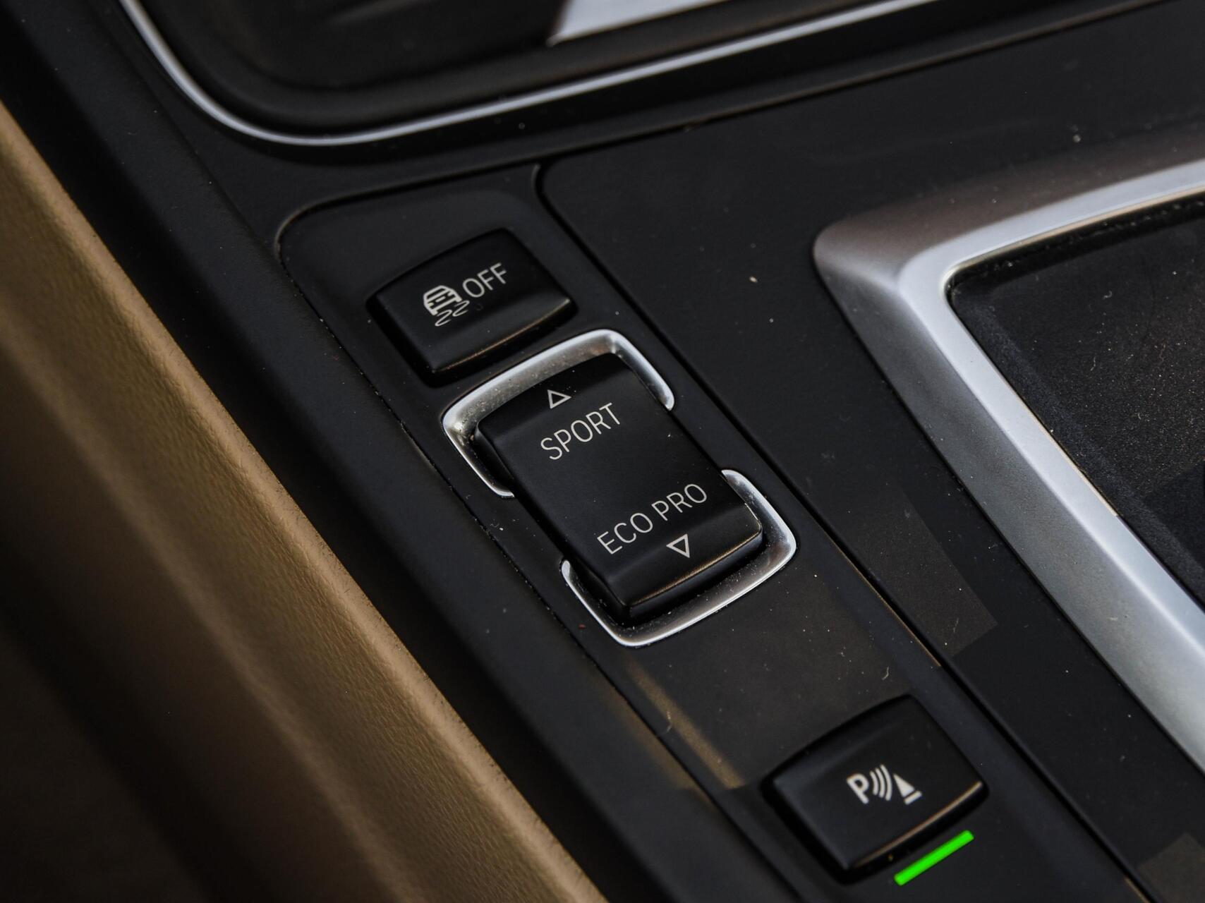 Foto van BMW 320i