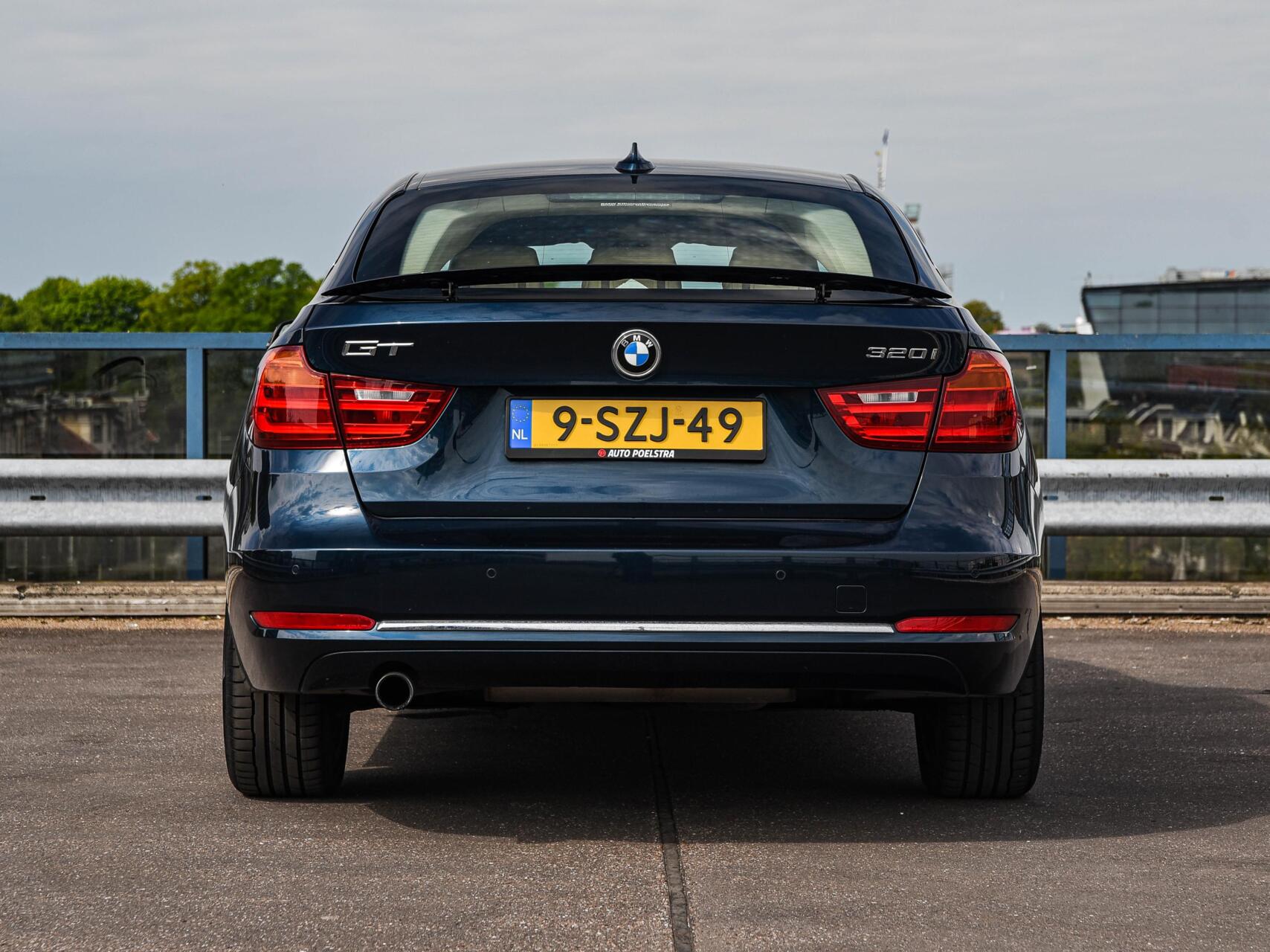 Foto van BMW 320i