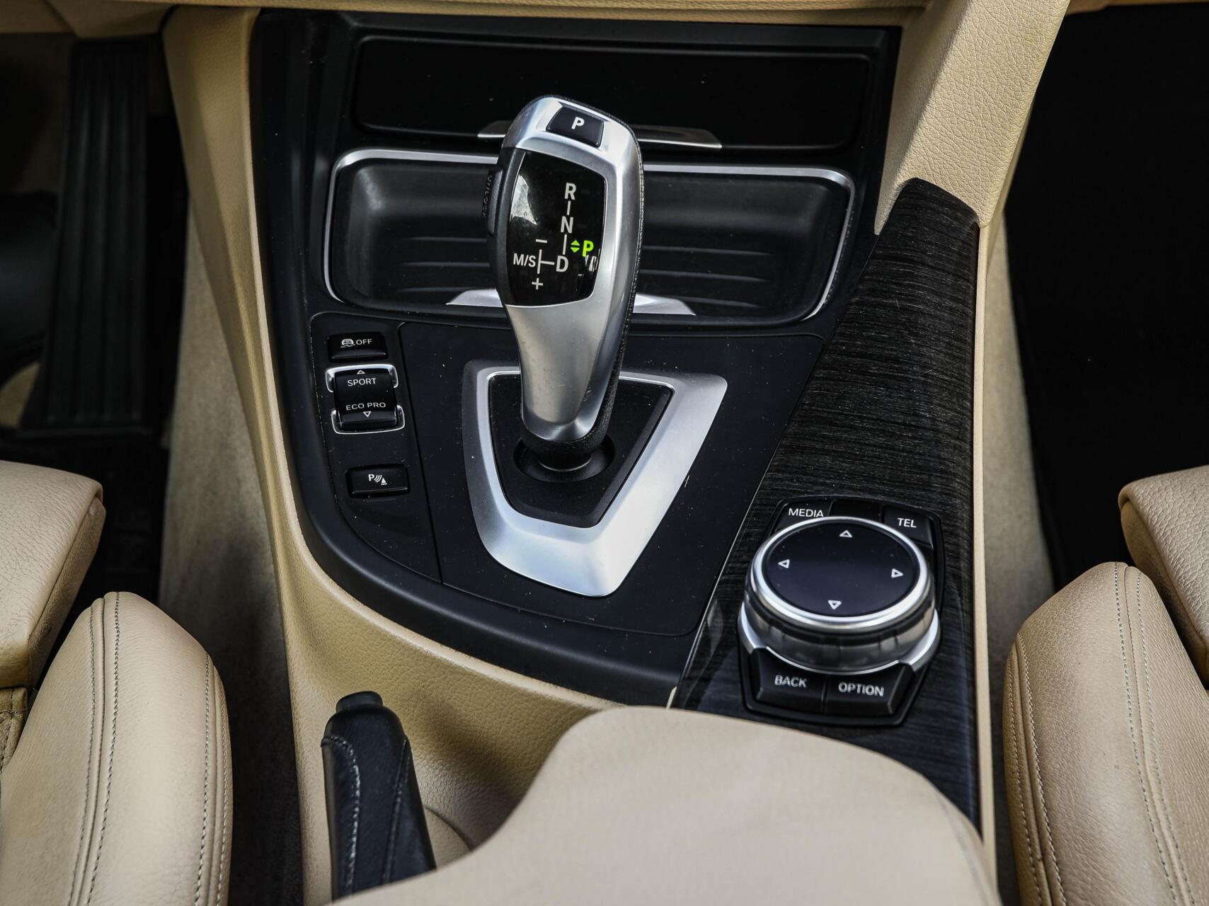 Foto van BMW 320i